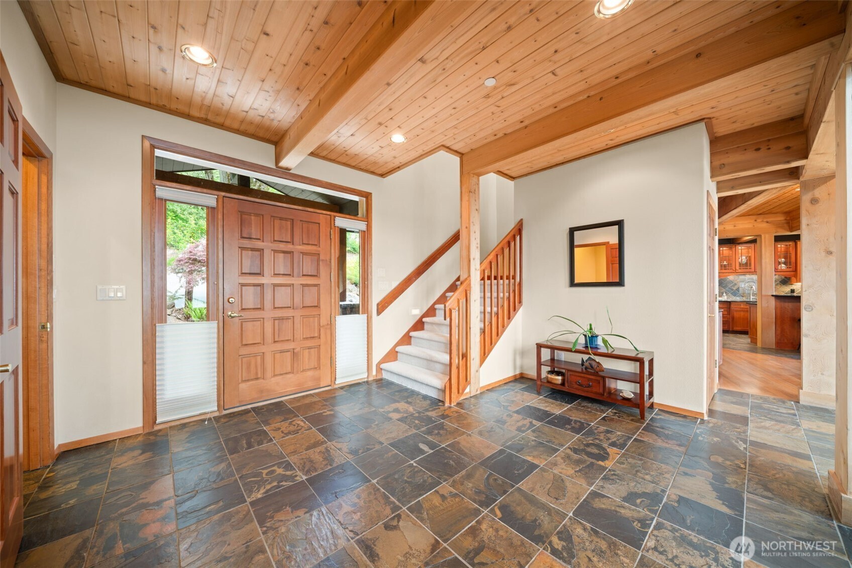 813 Varsity Road Property Photo 4
