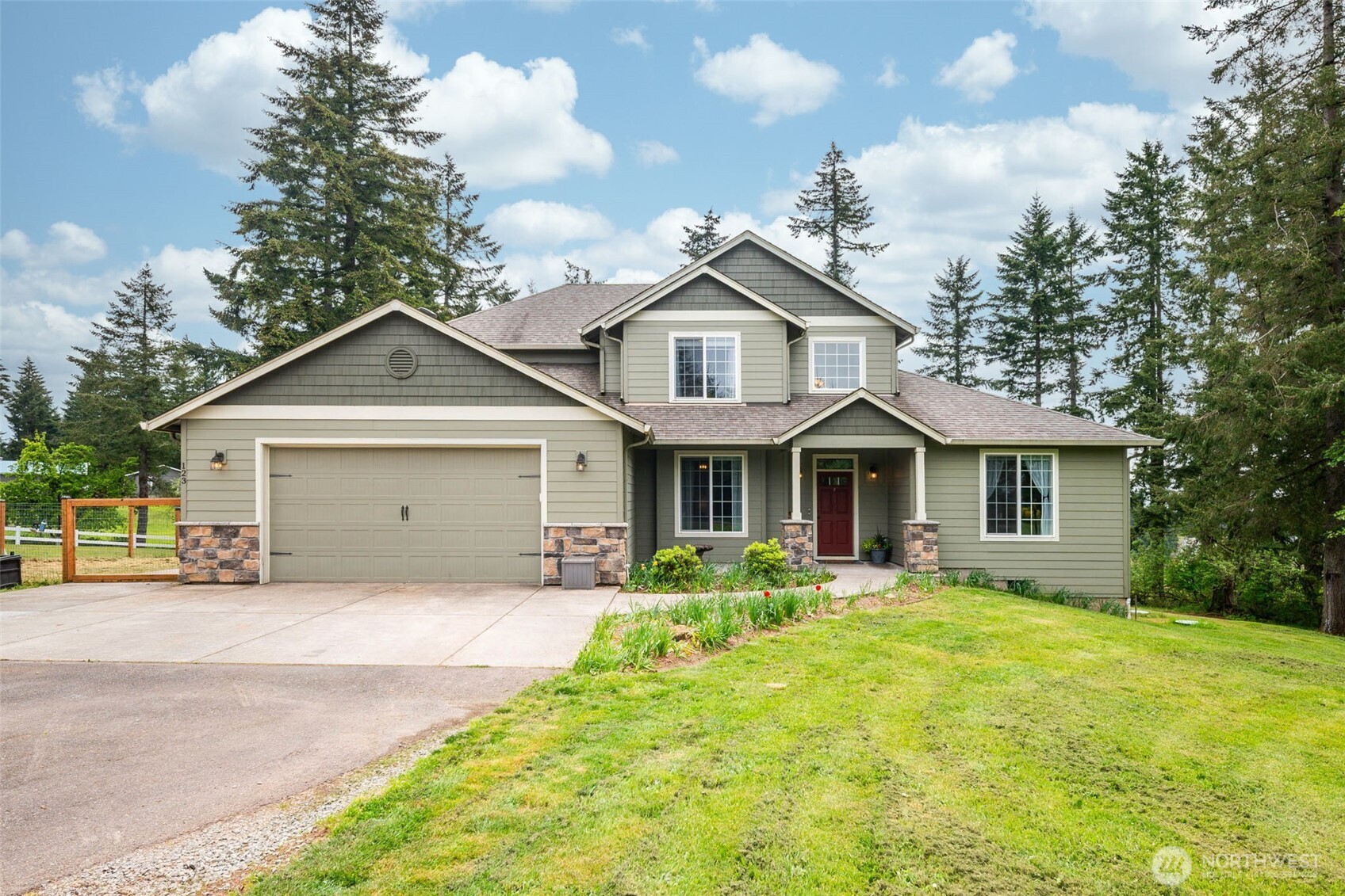 123 Blackjack Drive Property Photo 1