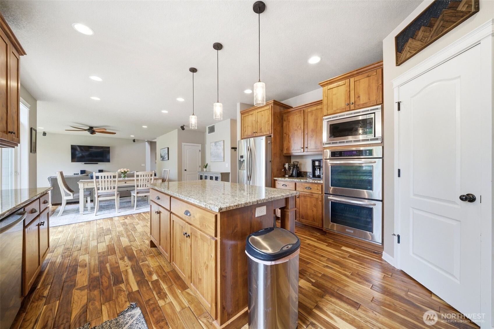 123 Blackjack Drive Property Photo 15