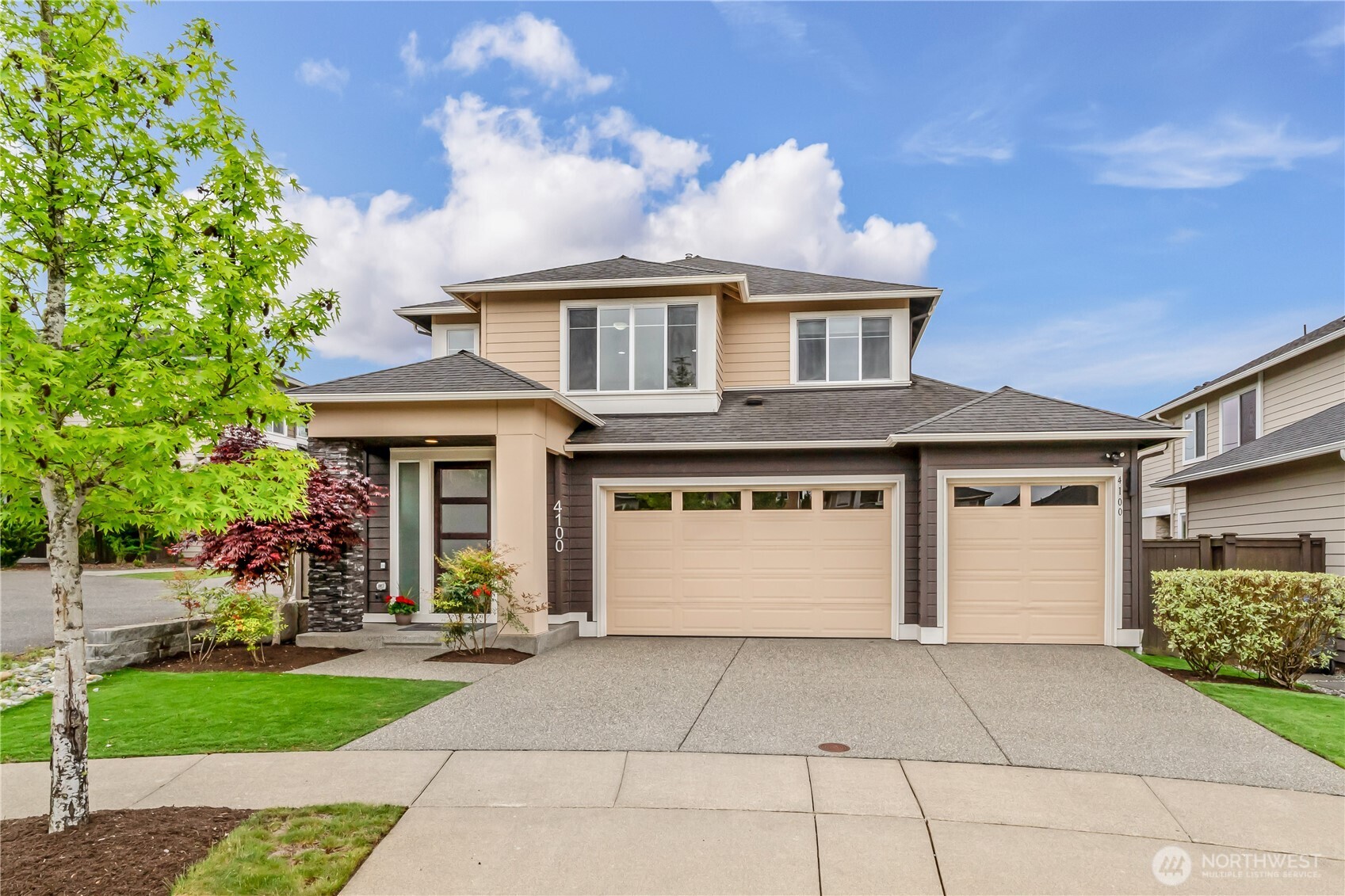 4100 168th Place Property Photo 2