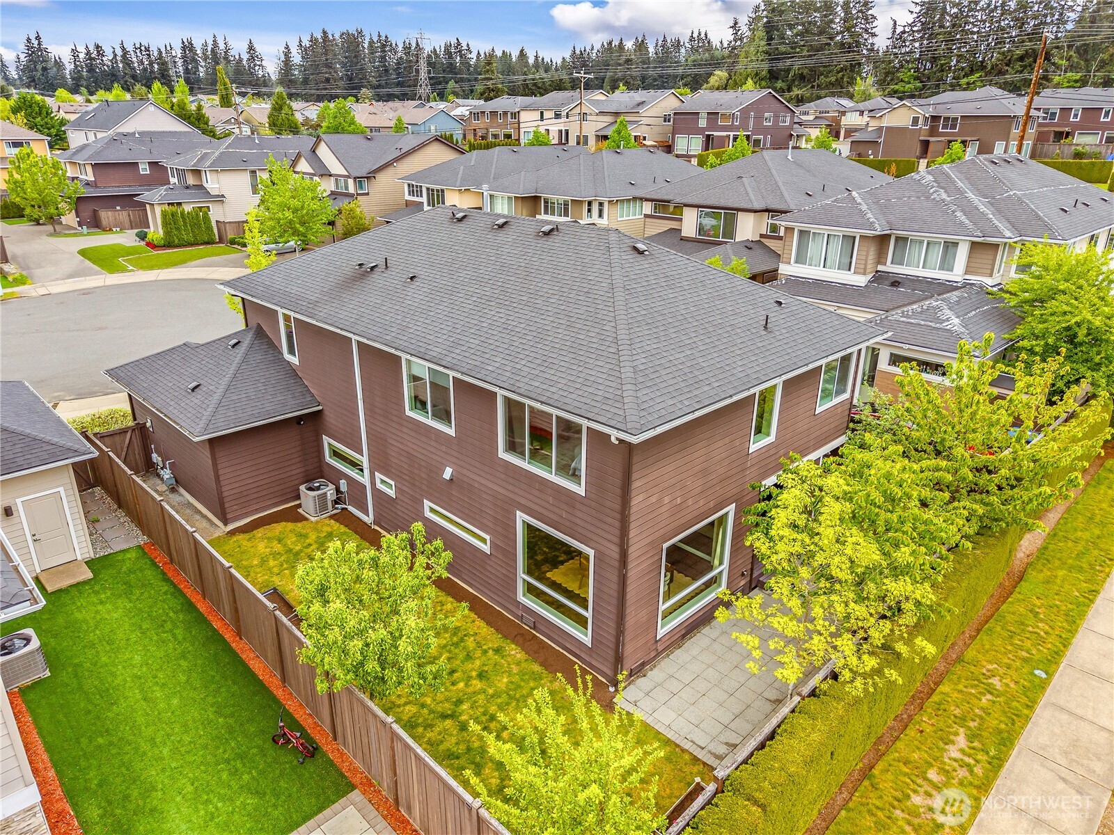4100 168th Place Property Photo 37