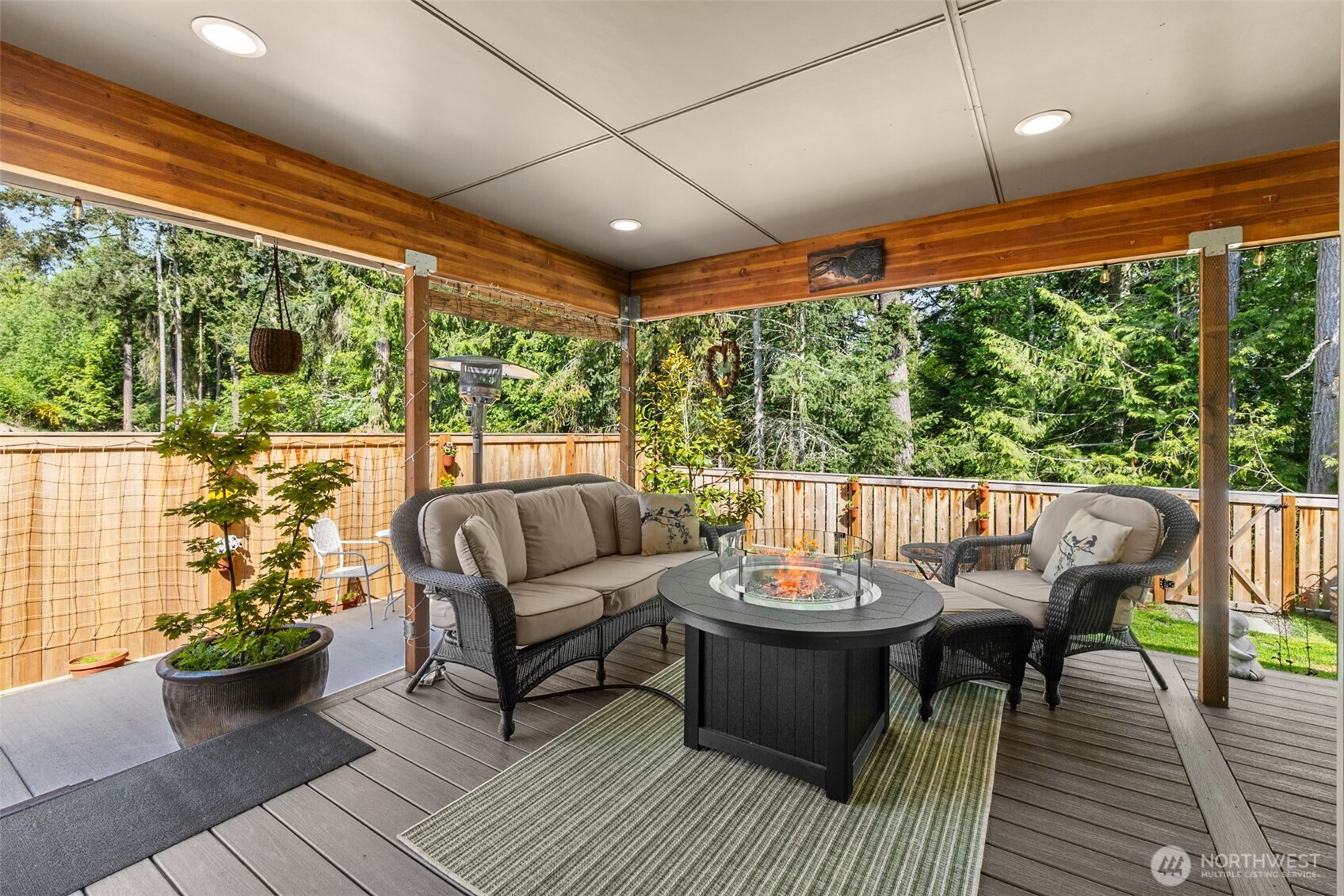 1529 Discovery Loop Property Photo 1