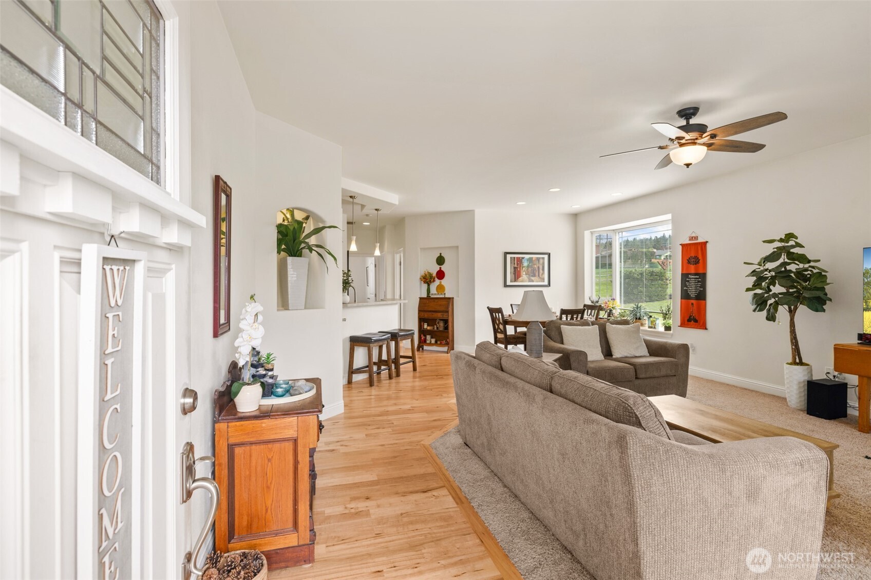 433 Big Leaf Court Property Photo 6