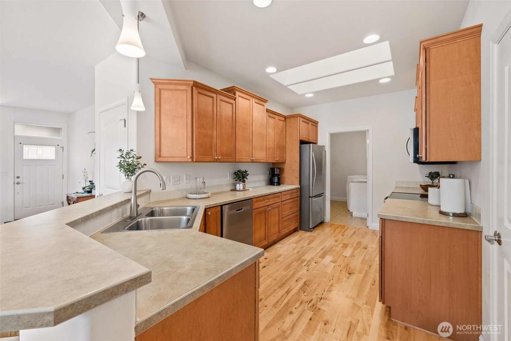 433 Big Leaf Court Property Photo 14