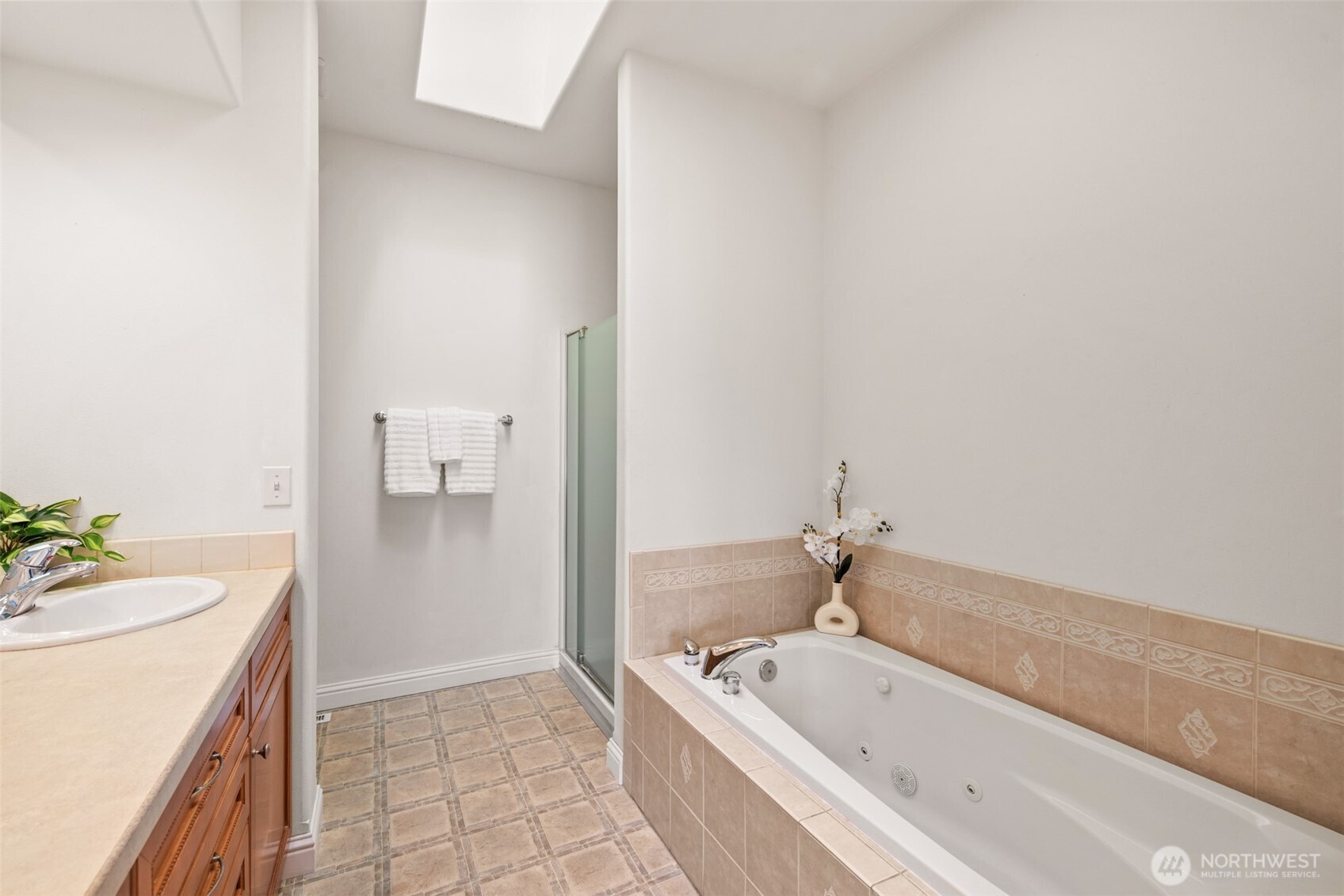 433 Big Leaf Court Property Photo 22