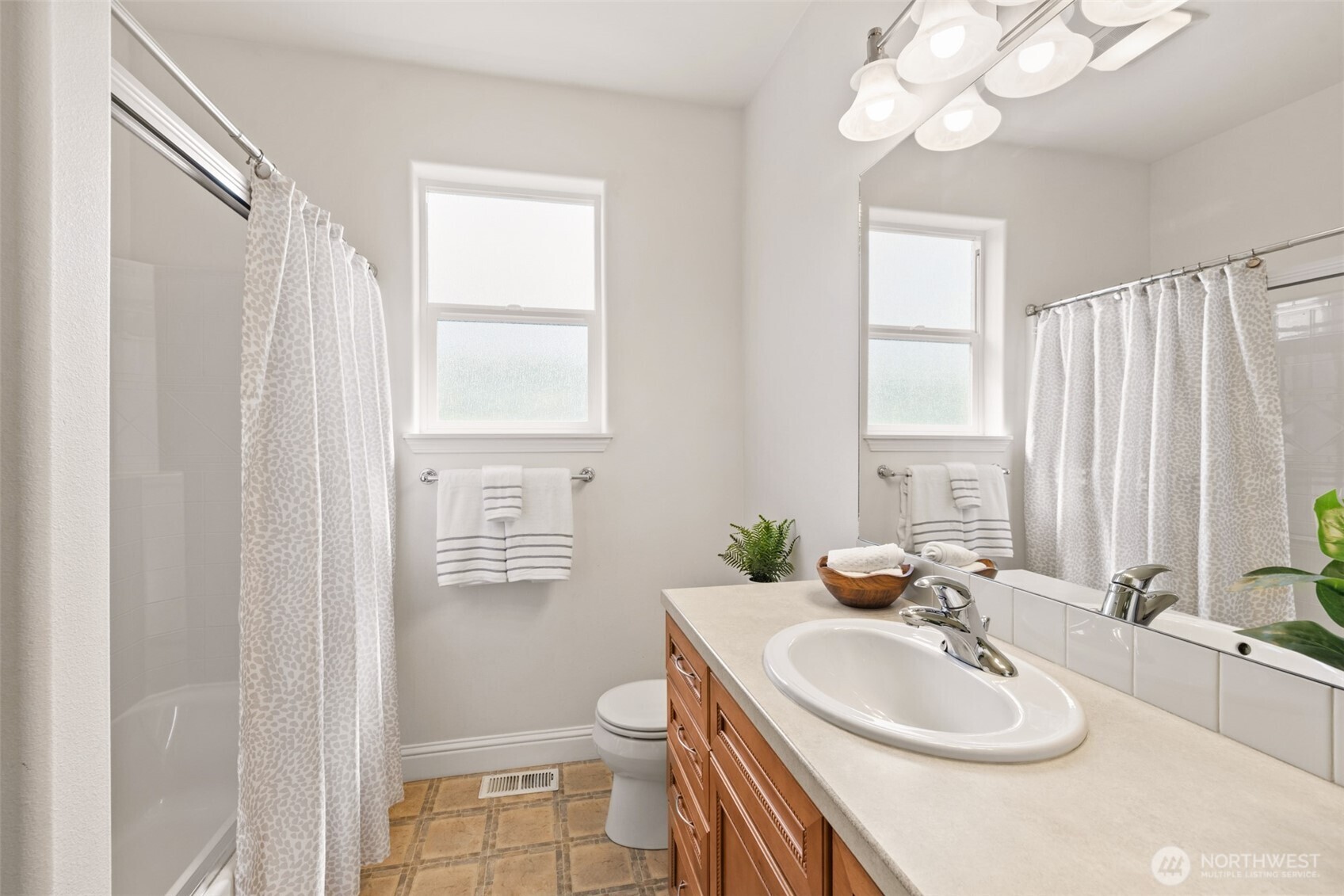 433 Big Leaf Court Property Photo 29