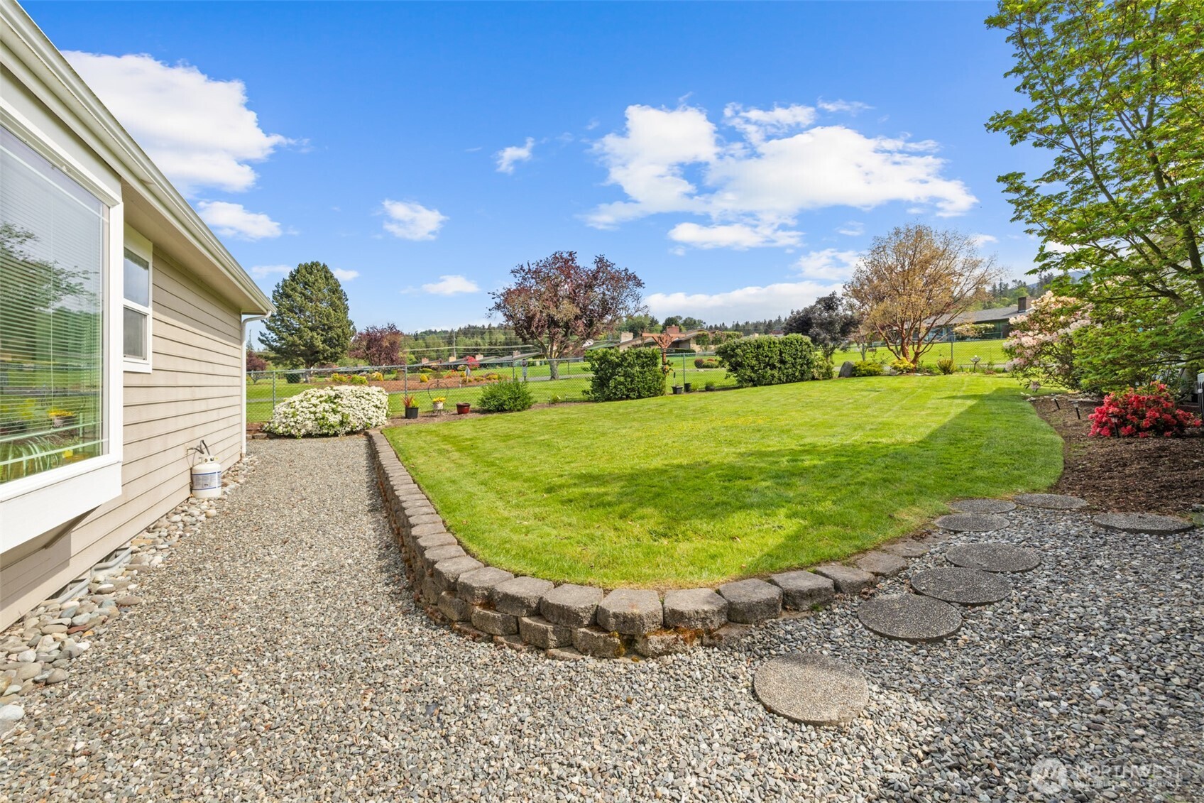 433 Big Leaf Court Property Photo 36