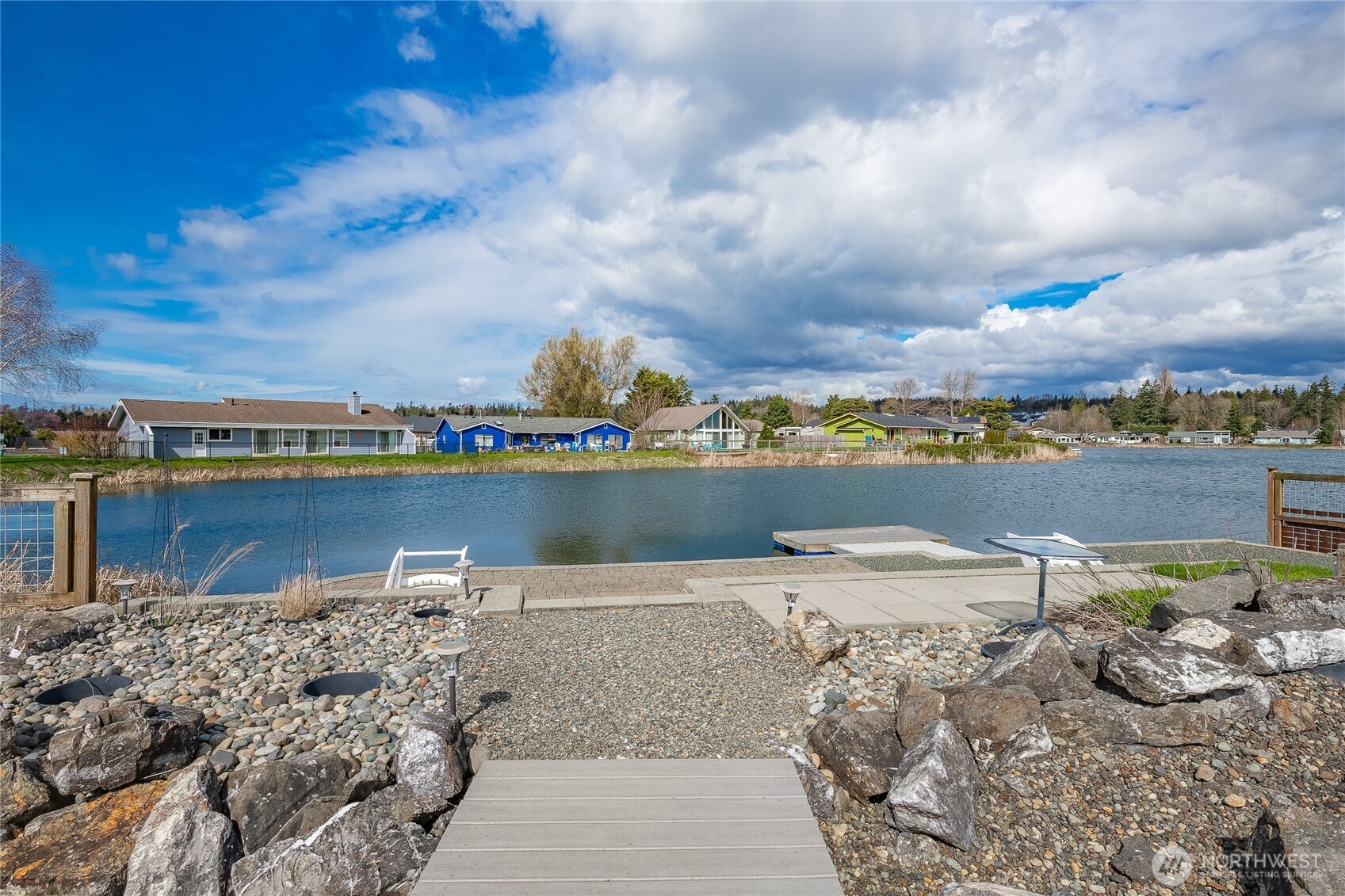 5382 Nootka Loop Property Photo 7