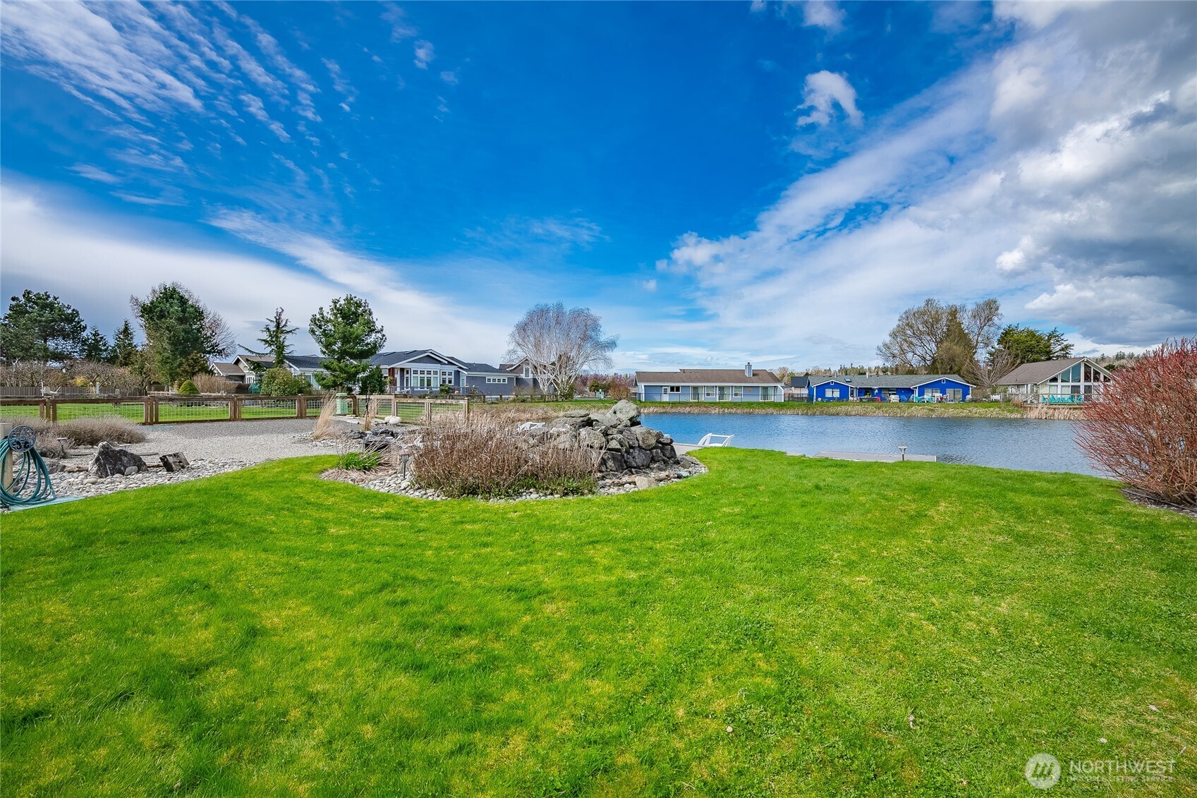 5382 Nootka Loop Property Photo 15