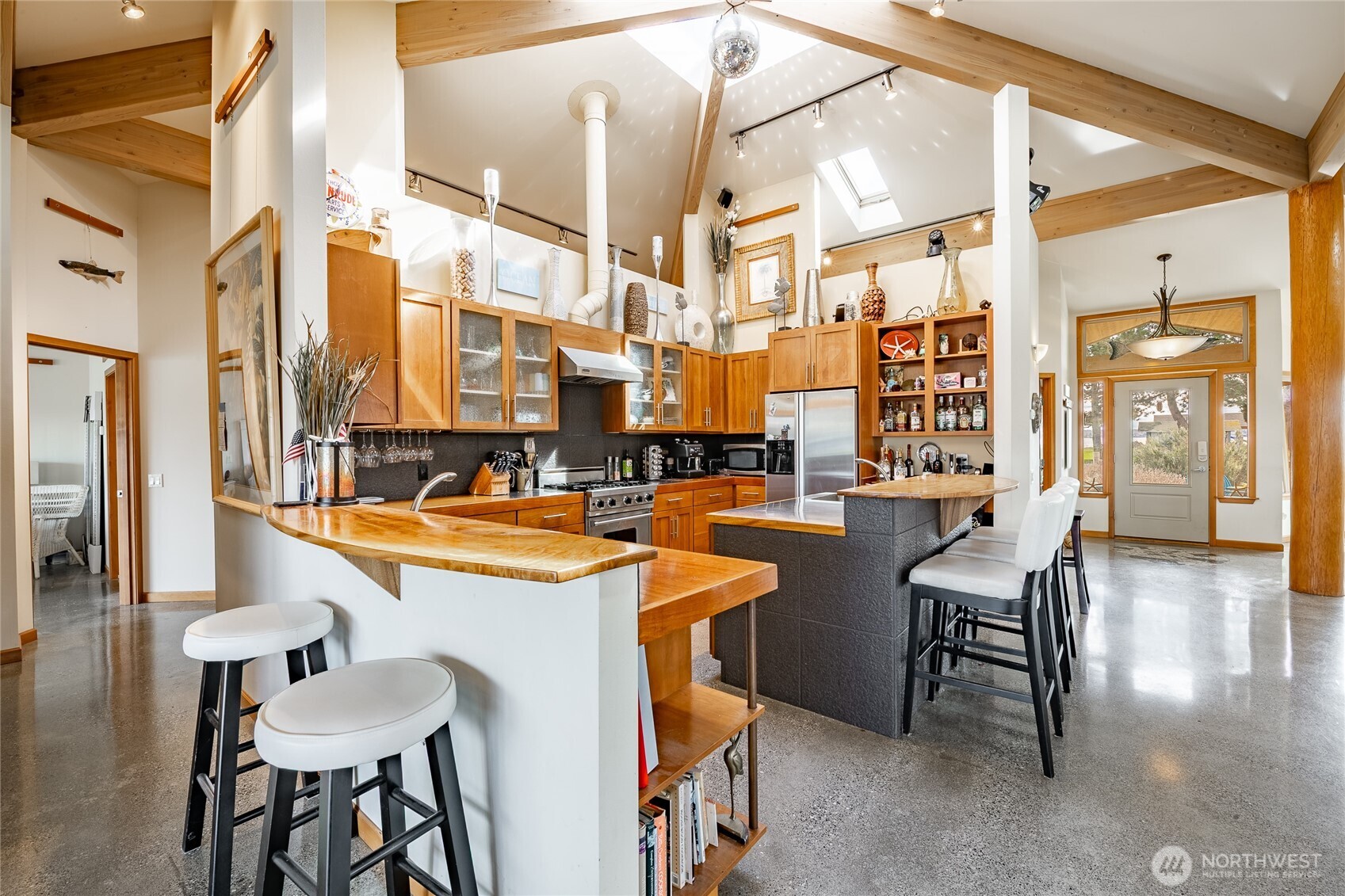5382 Nootka Loop Property Photo 26