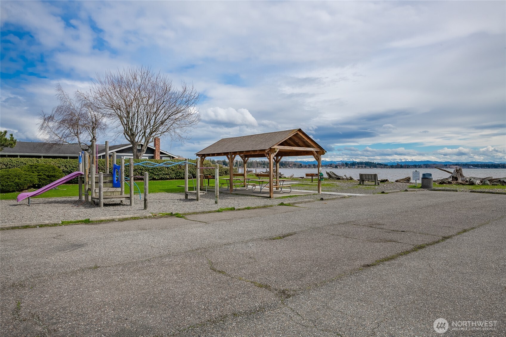 5382 Nootka Loop Property Photo 40