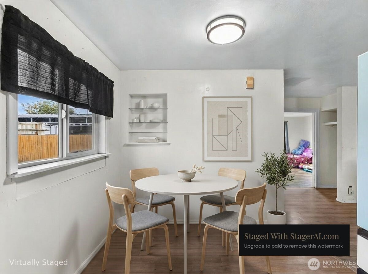 1922 S Wall Street Property Photo 5
