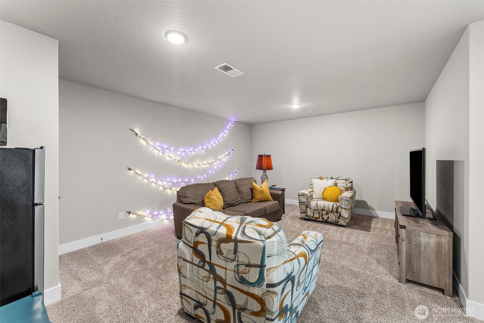 826 W Golden Eagle Avenue Property Photo 25