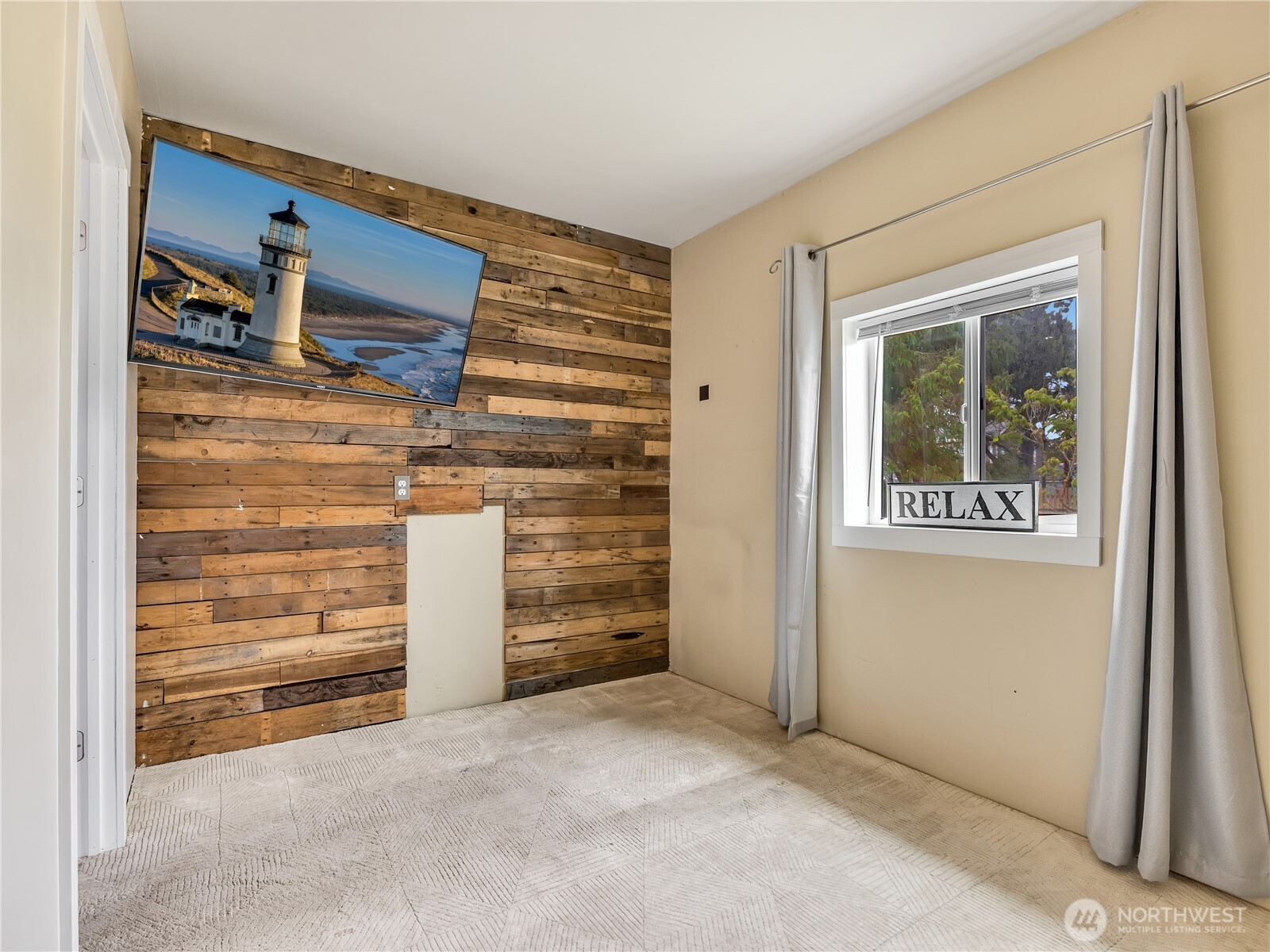 31109 H Street Property Photo 29