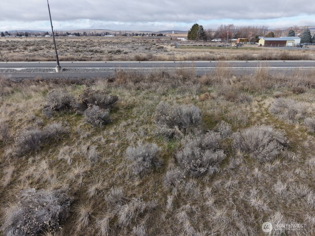 8 Division St Property Photo 10