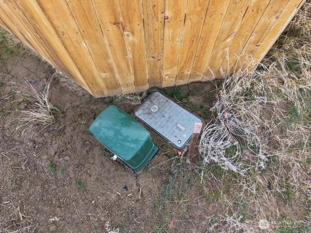 8 Division St Property Photo 13