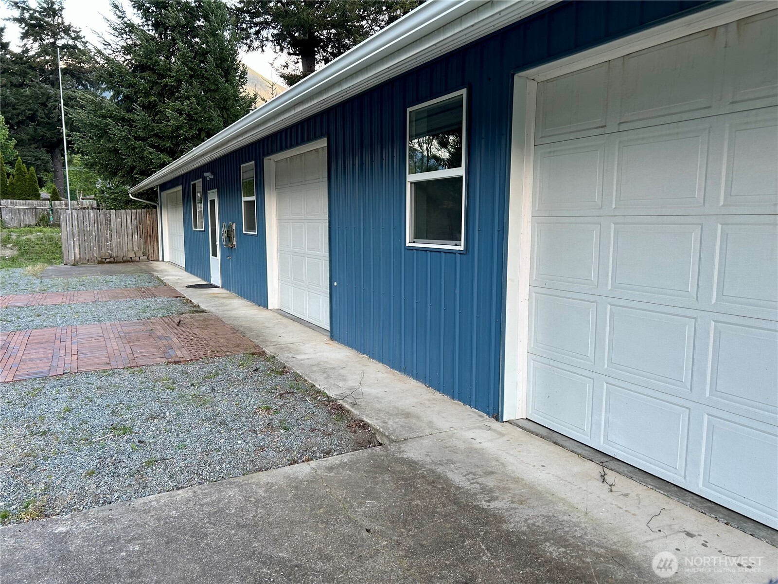 12977 Us Highway 12 Property Photo 34