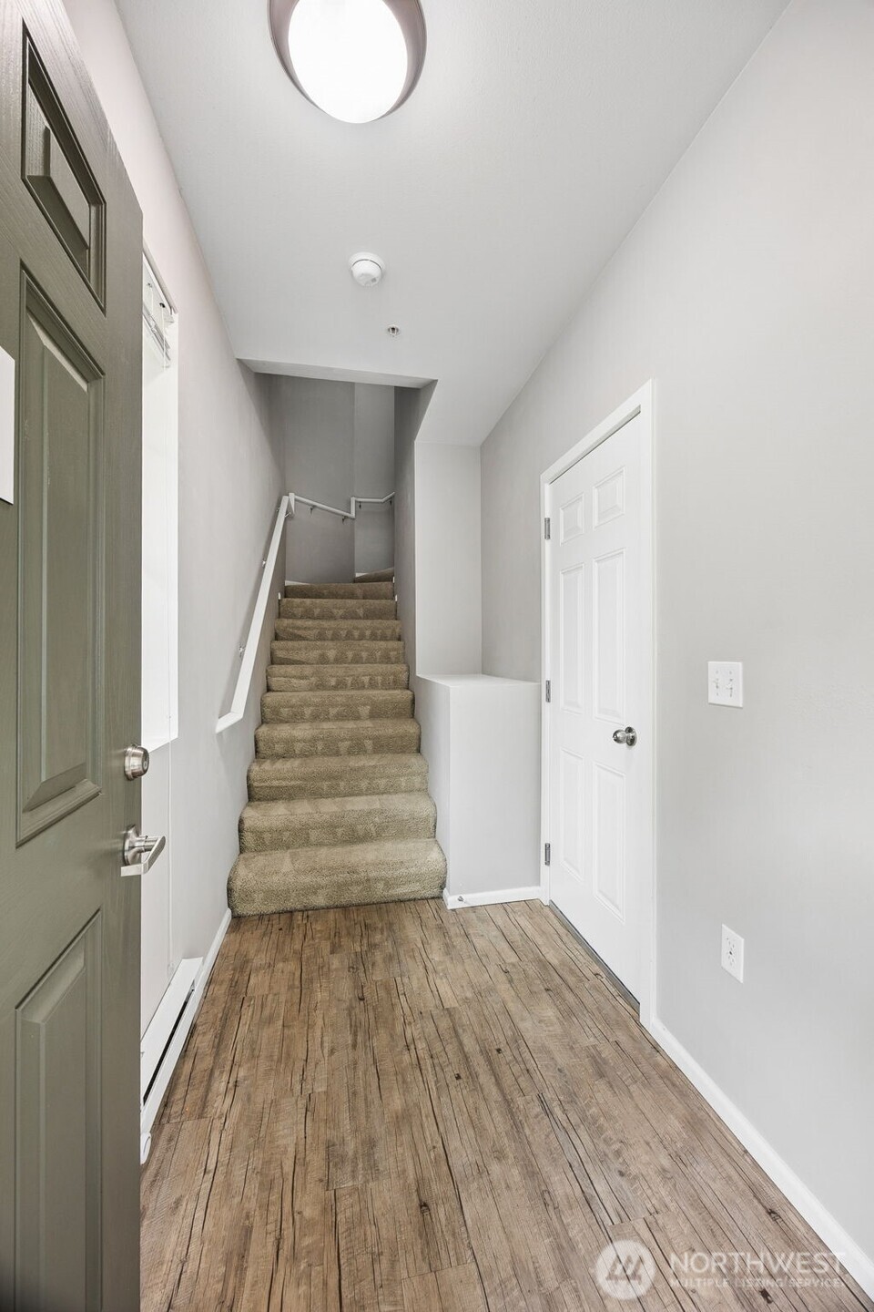 21048 40th Place J2 Property Photo 19