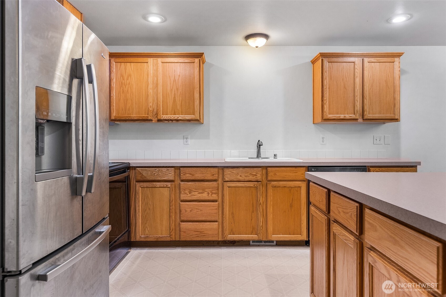 18211 58th Street Ct Property Photo 2