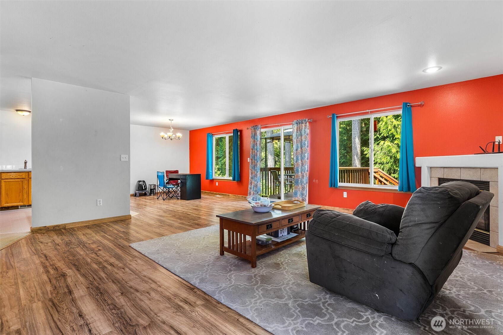 18211 58th Street Ct Property Photo 5