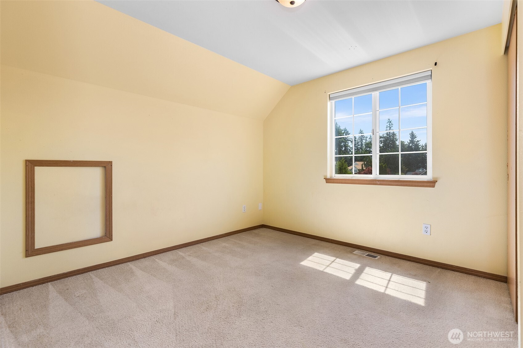 18211 58th Street Ct Property Photo 13