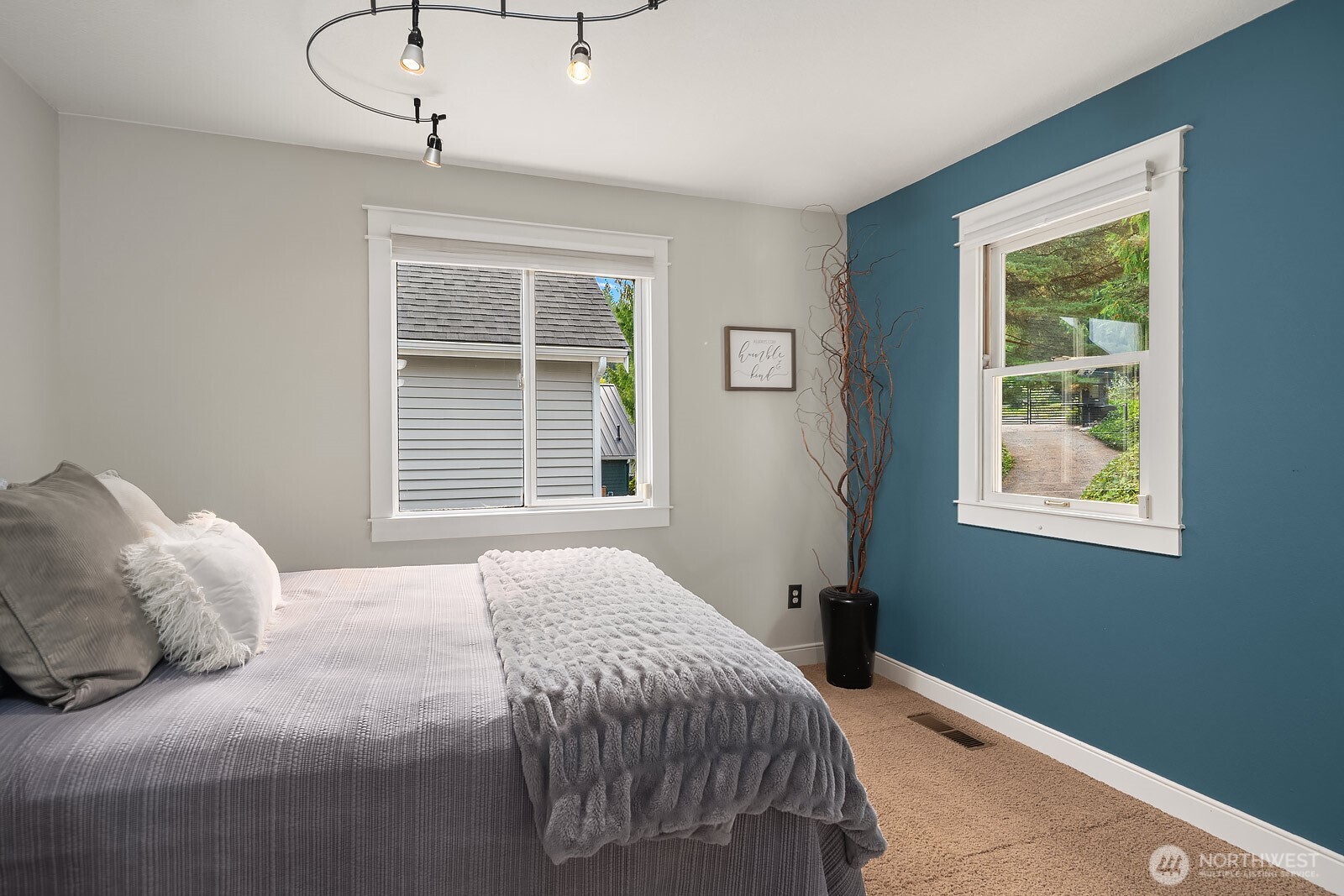 1718 292nd Place Property Photo 25