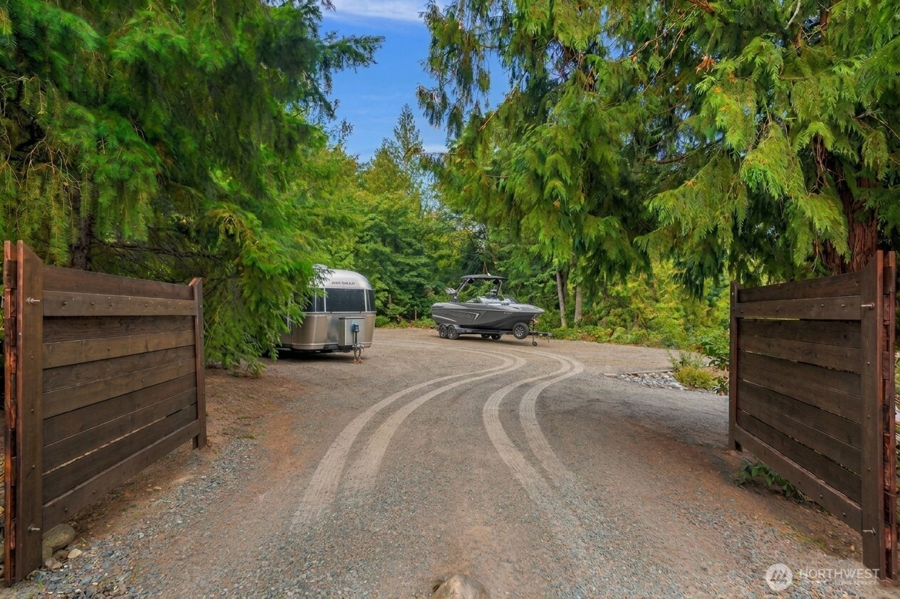 1718 292nd Place Property Photo 38