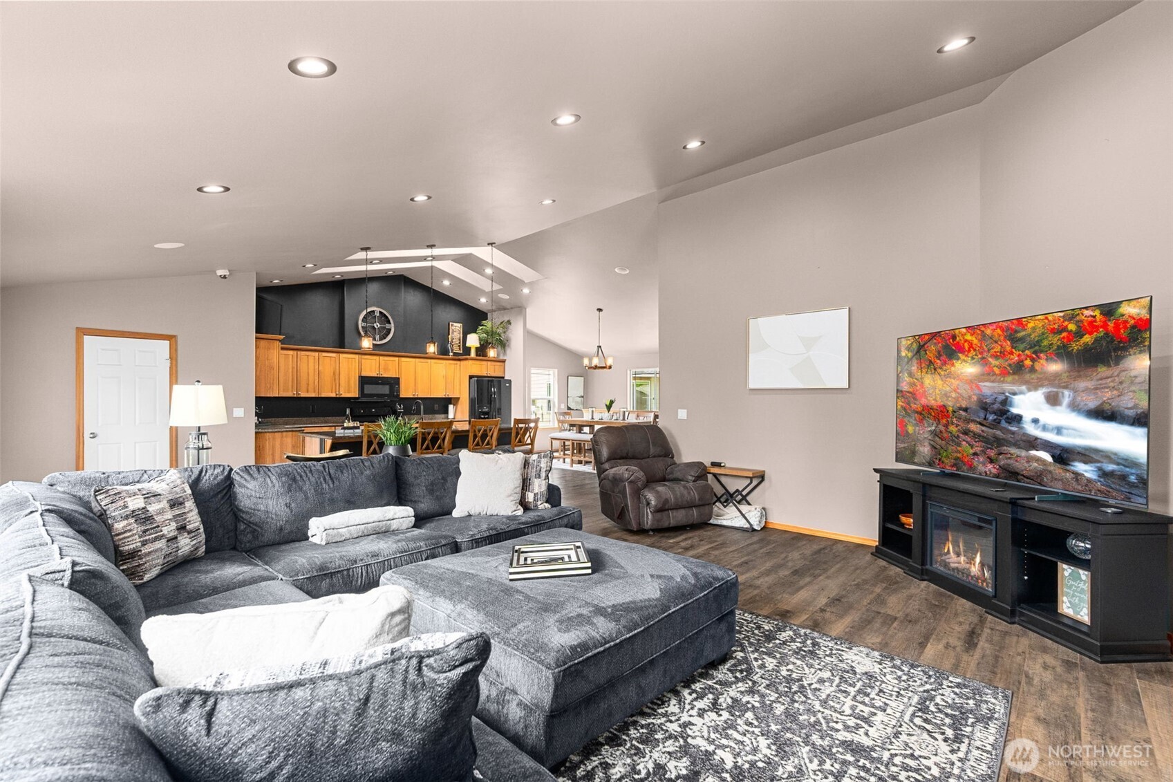 1405 Bellevue Avenue Property Photo 9