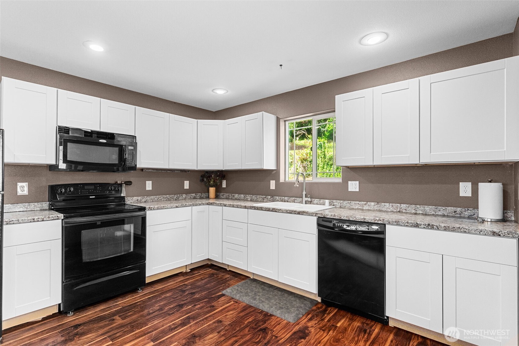 1405 Bellevue Avenue Property Photo 25