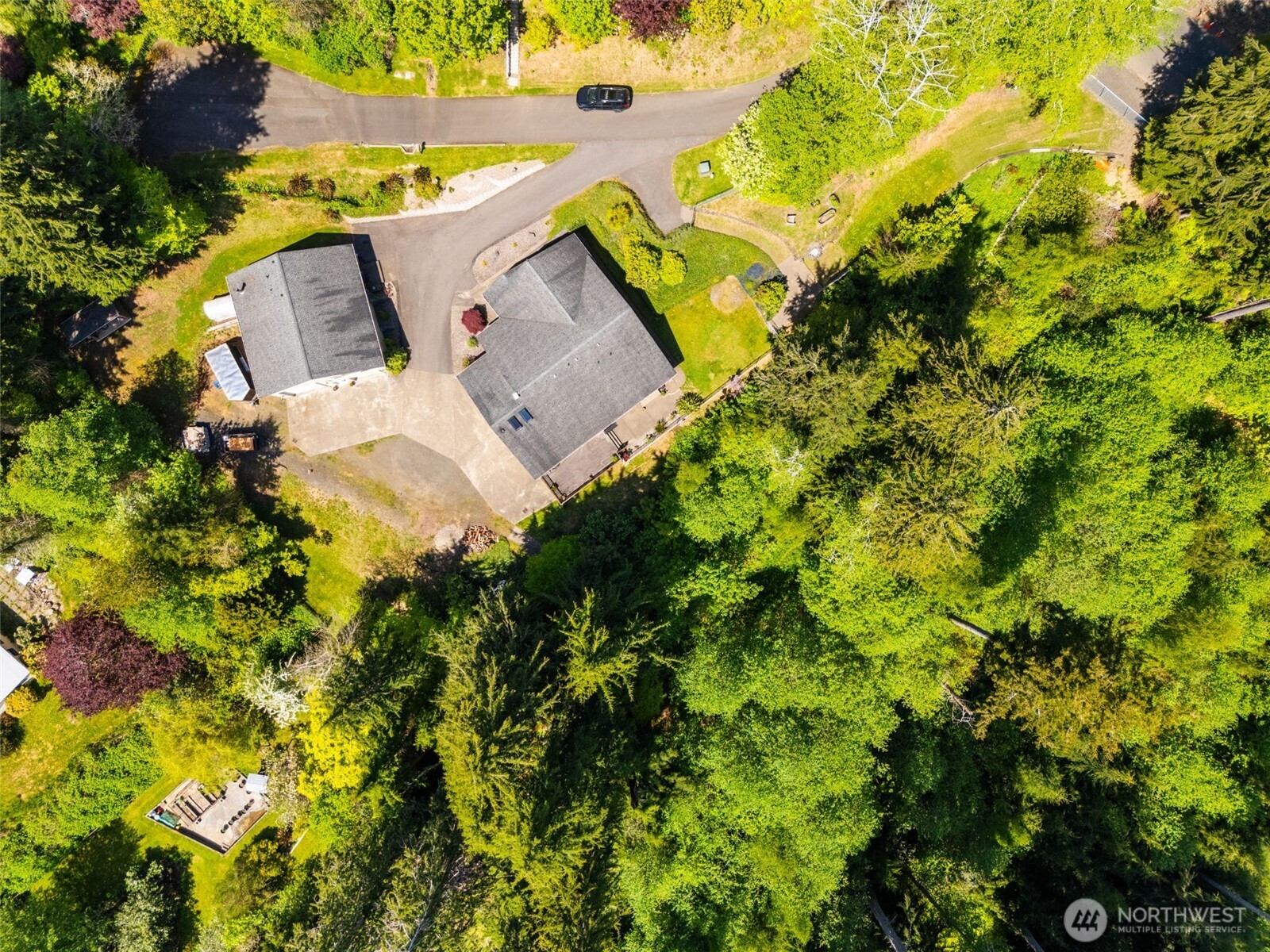 1405 Bellevue Avenue Property Photo 38