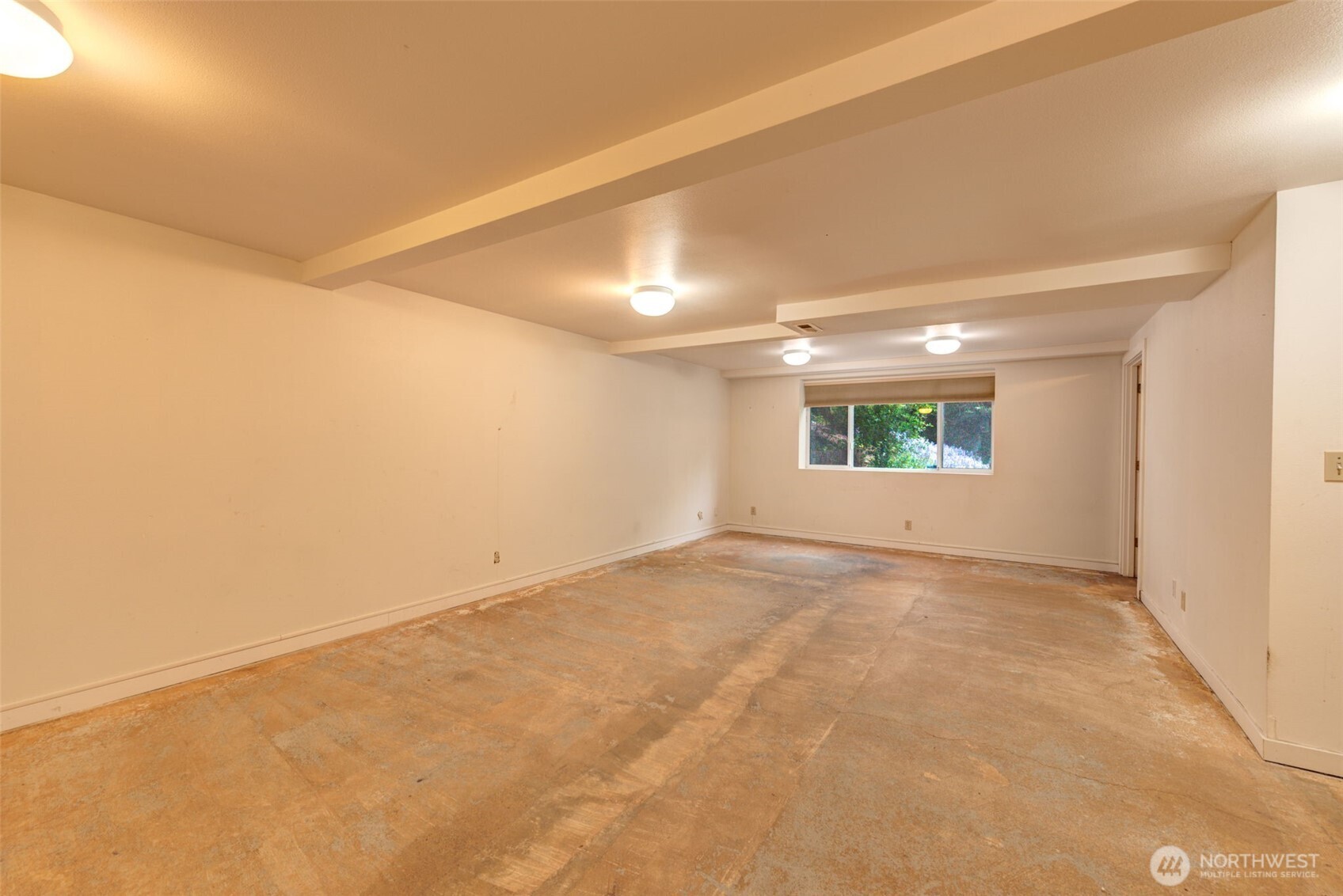 654 W Main Street Property Photo 29