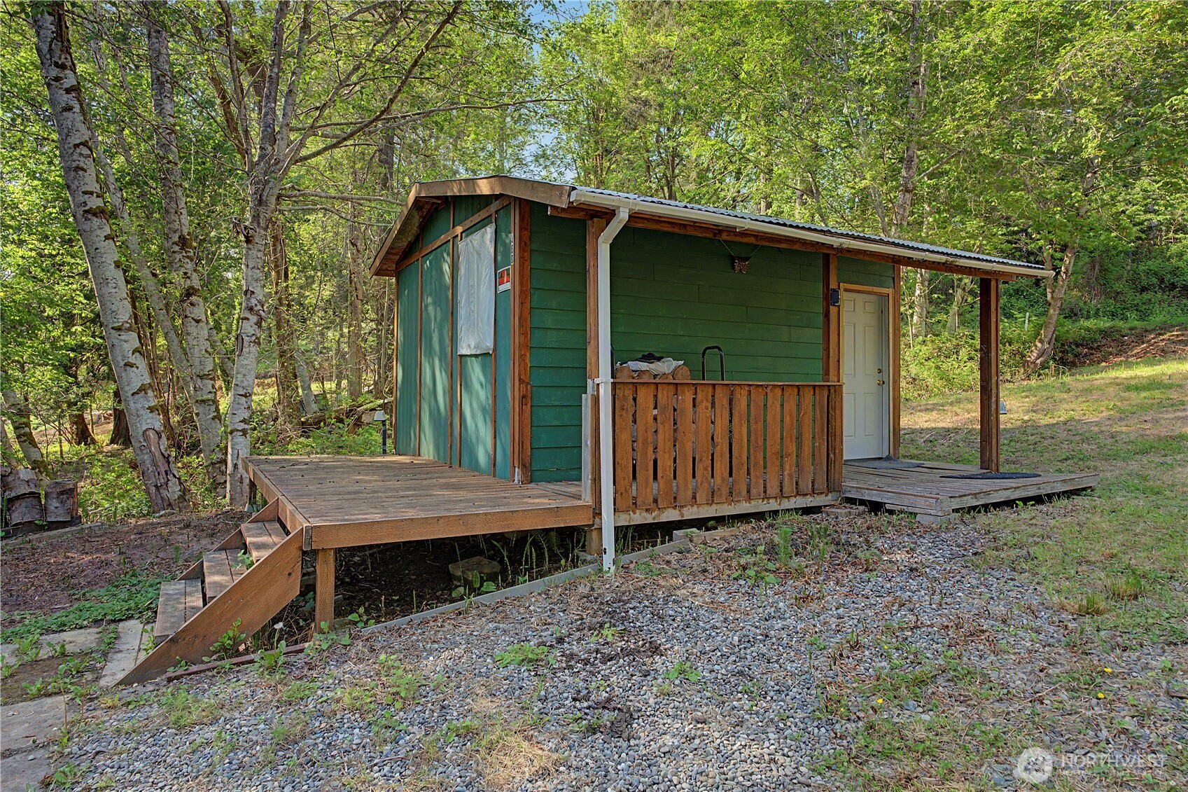 360 E Panorama Drive Property Photo 3