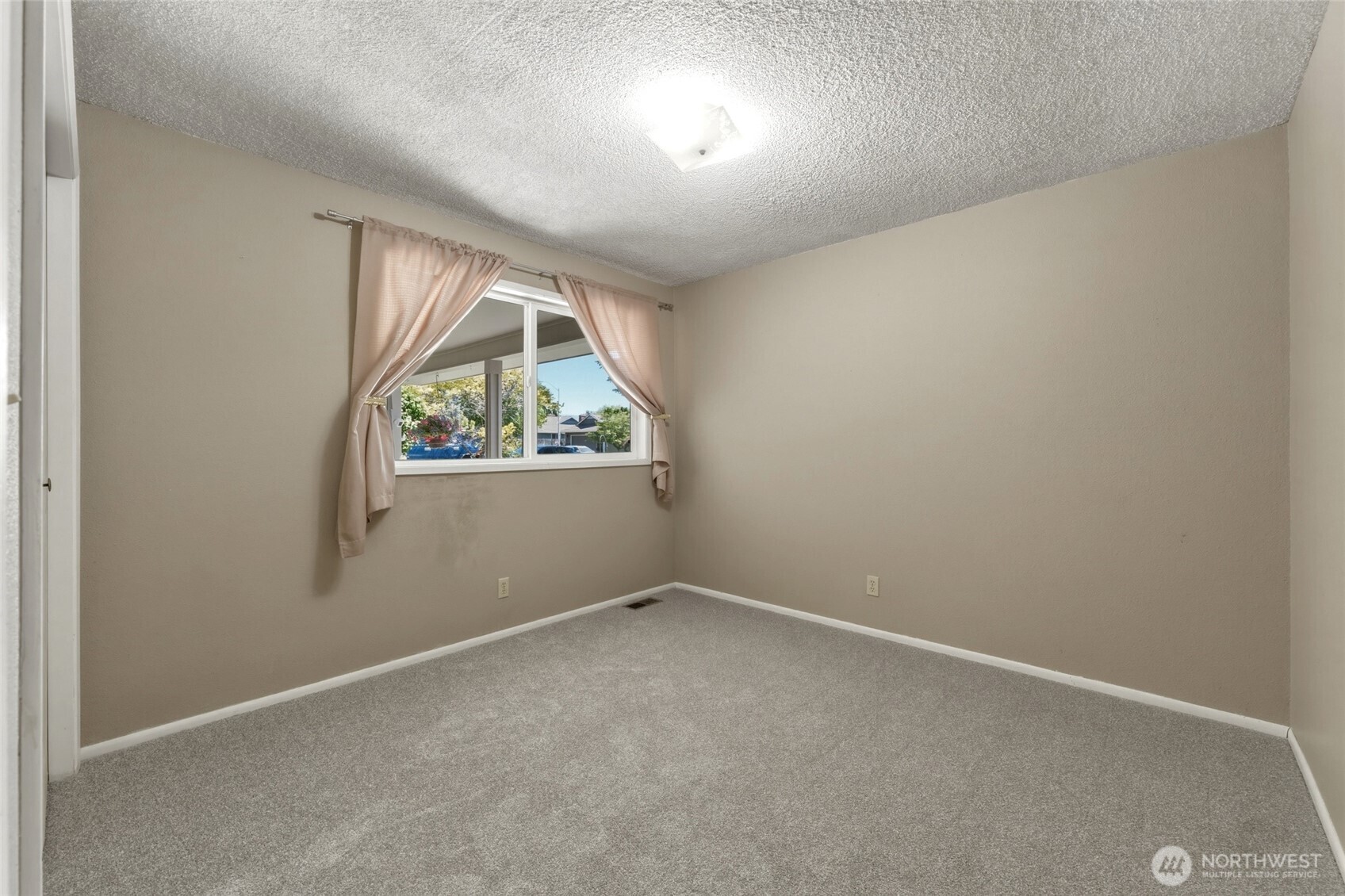 2159 Granite Drive Property Photo 23