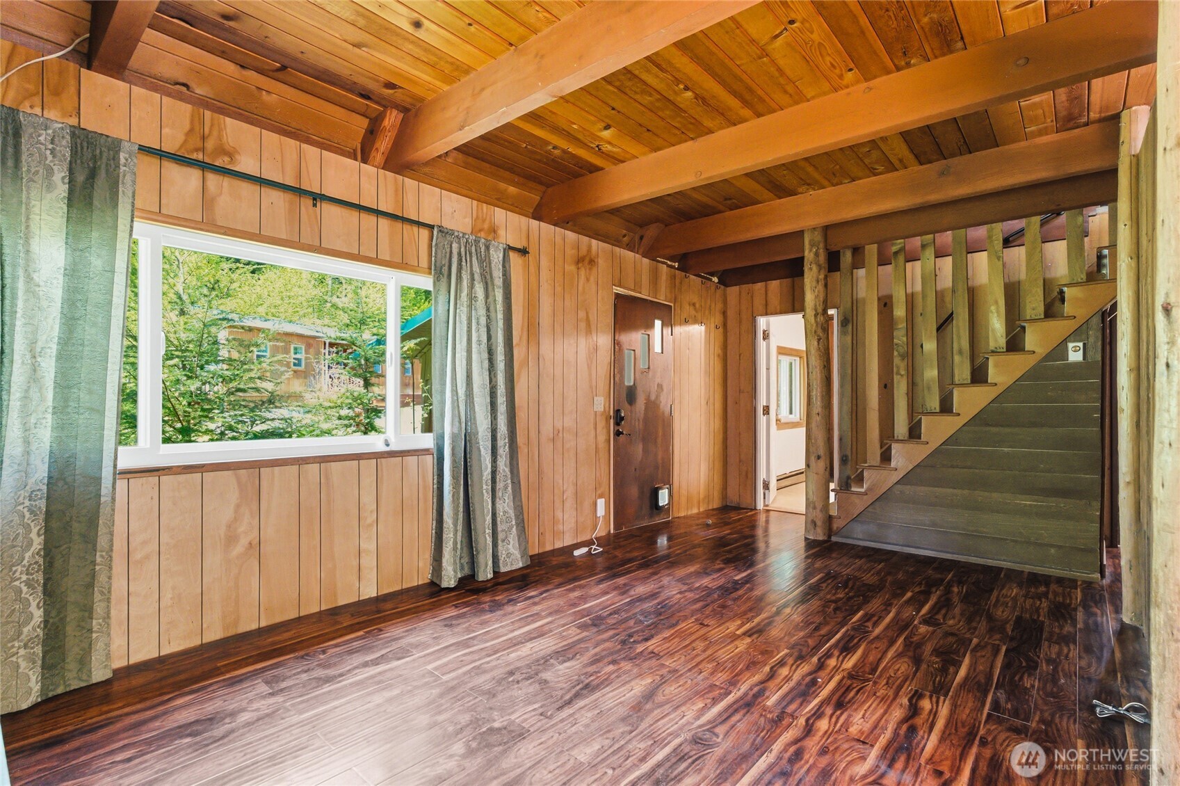 33822 State Route 706 Property Photo 6