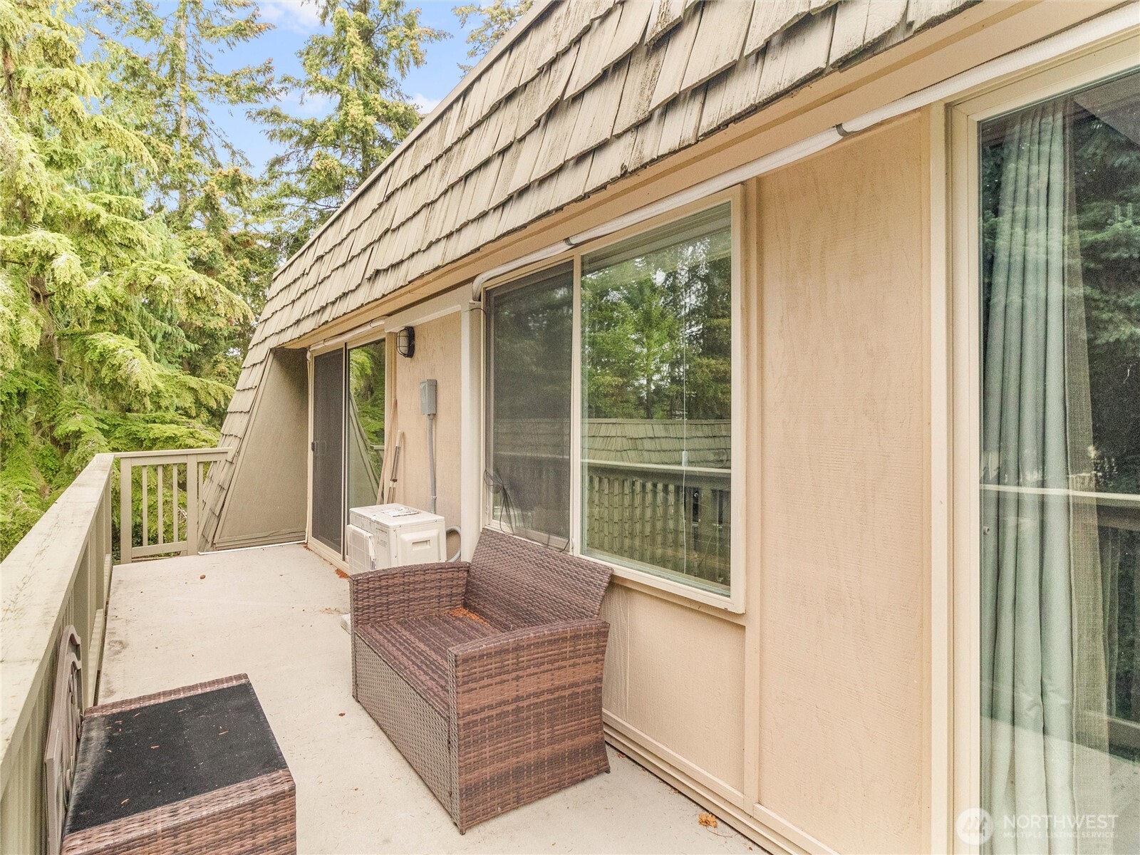 1420 153rd Ave Ne 4004 Property Photo 25