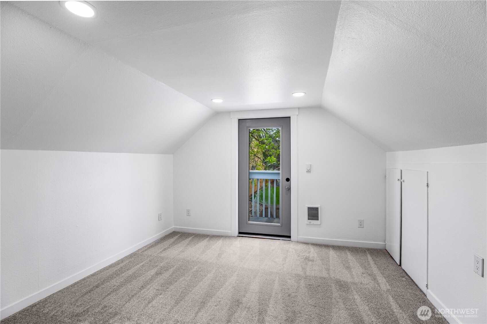 9402 Portland Avenue Property Photo 13