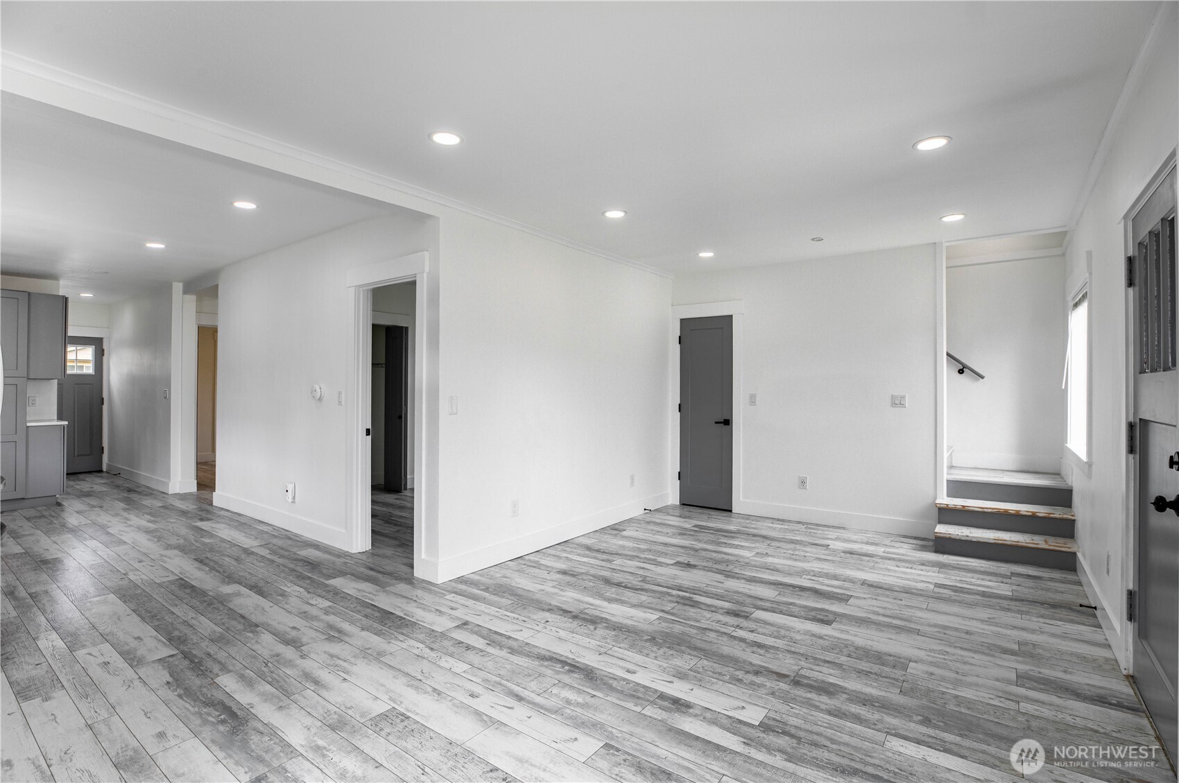 9402 Portland Avenue Property Photo 34