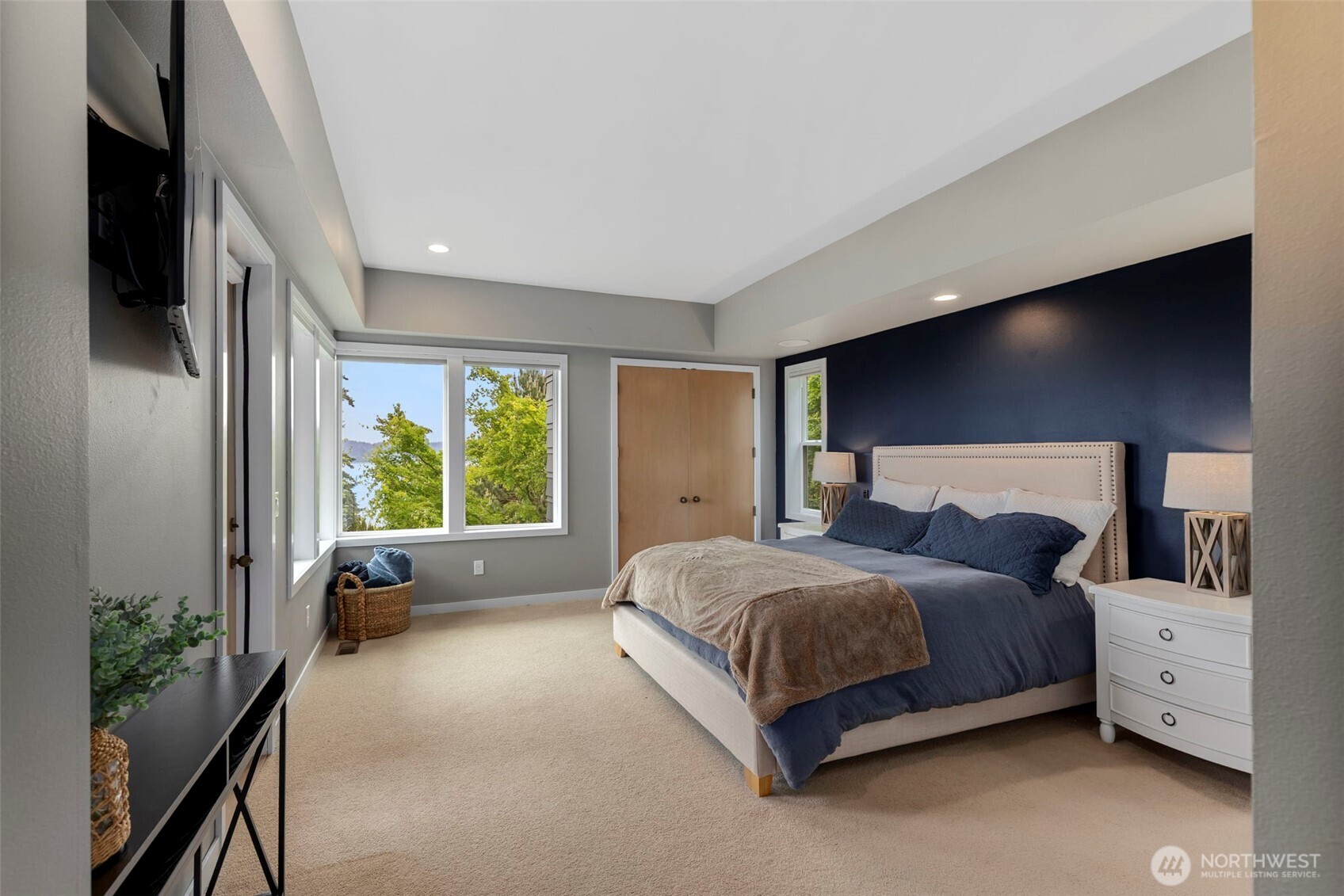 6227 95th Place Property Photo 19