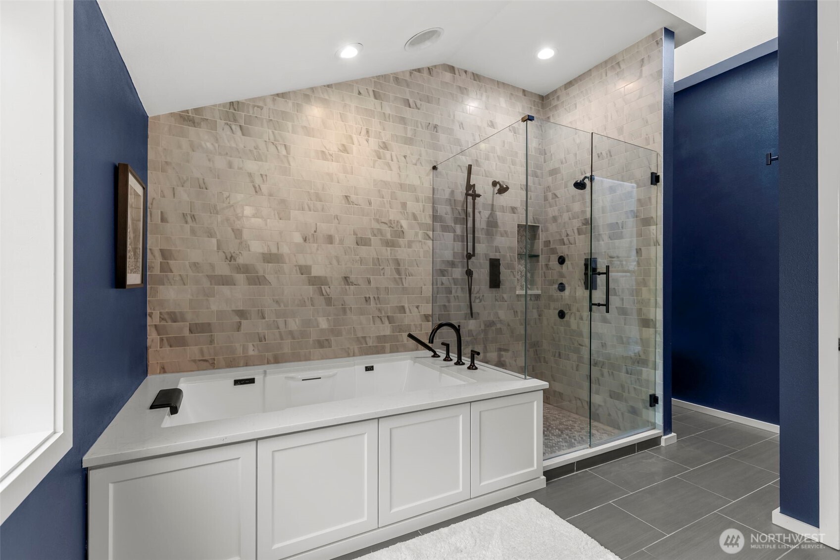 6227 95th Place Property Photo 21