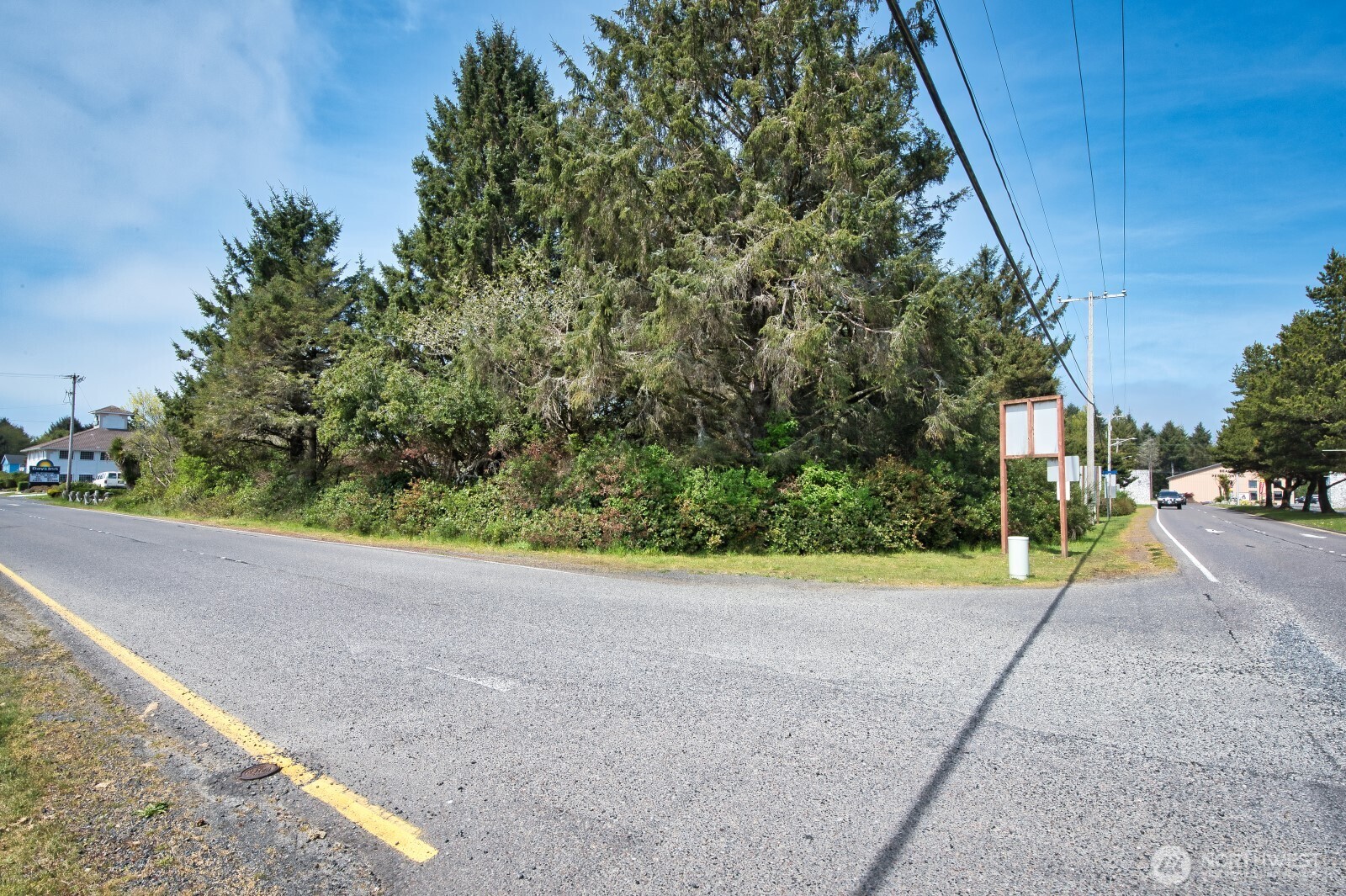899 Ocean Shores Boulevard Property Photo 1