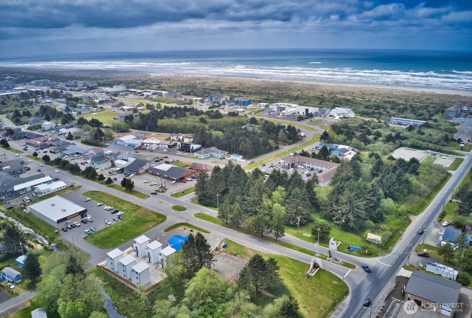 899 Ocean Shores Boulevard Property Photo 4