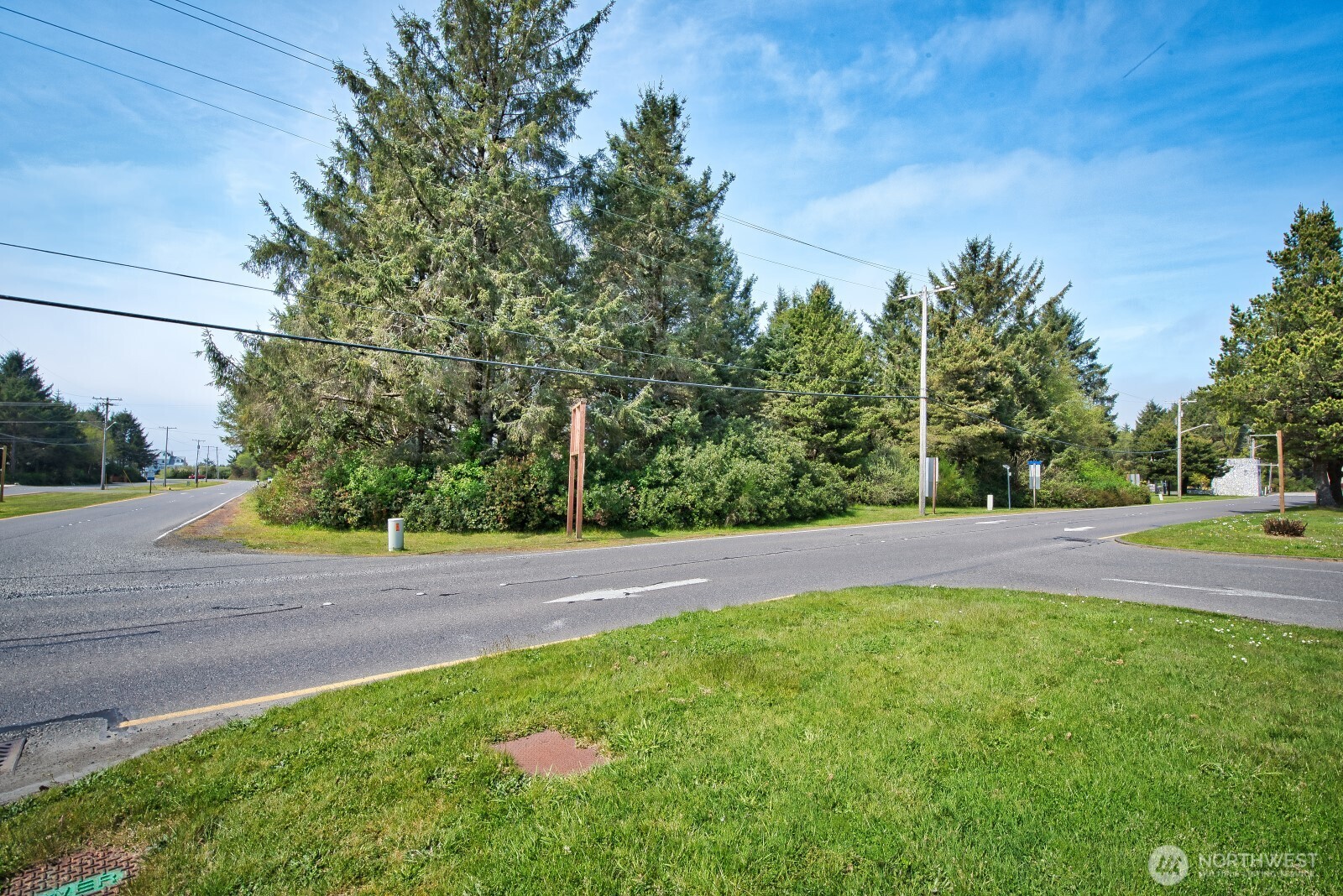 899 Ocean Shores Boulevard Property Photo 8