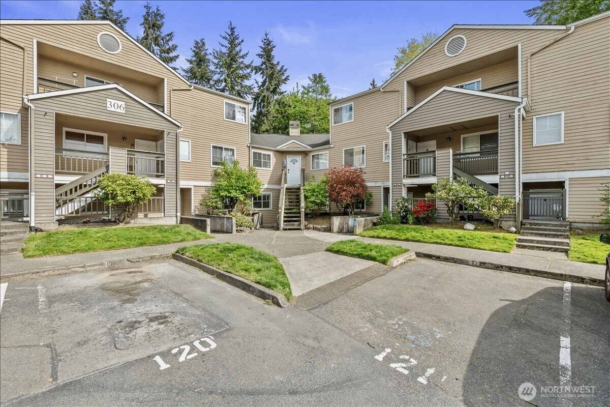 5300 Harbour Pointe Boulevard 306h Property Photo 1