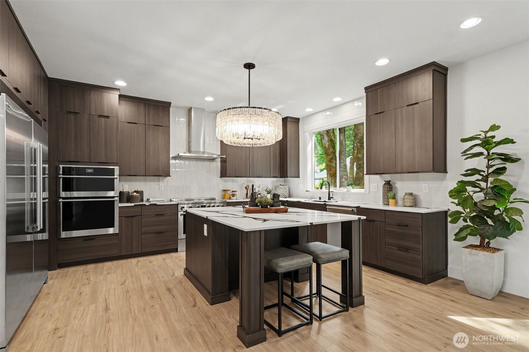 1906 223rd Avenue Property Photo 7