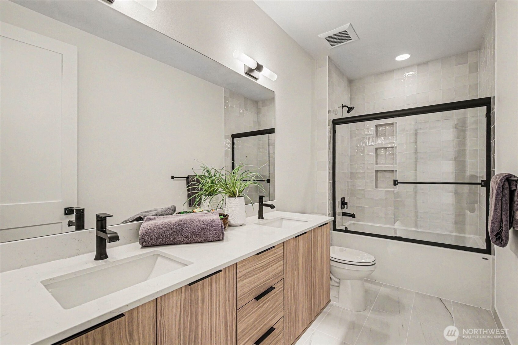 1906 223rd Avenue Property Photo 19