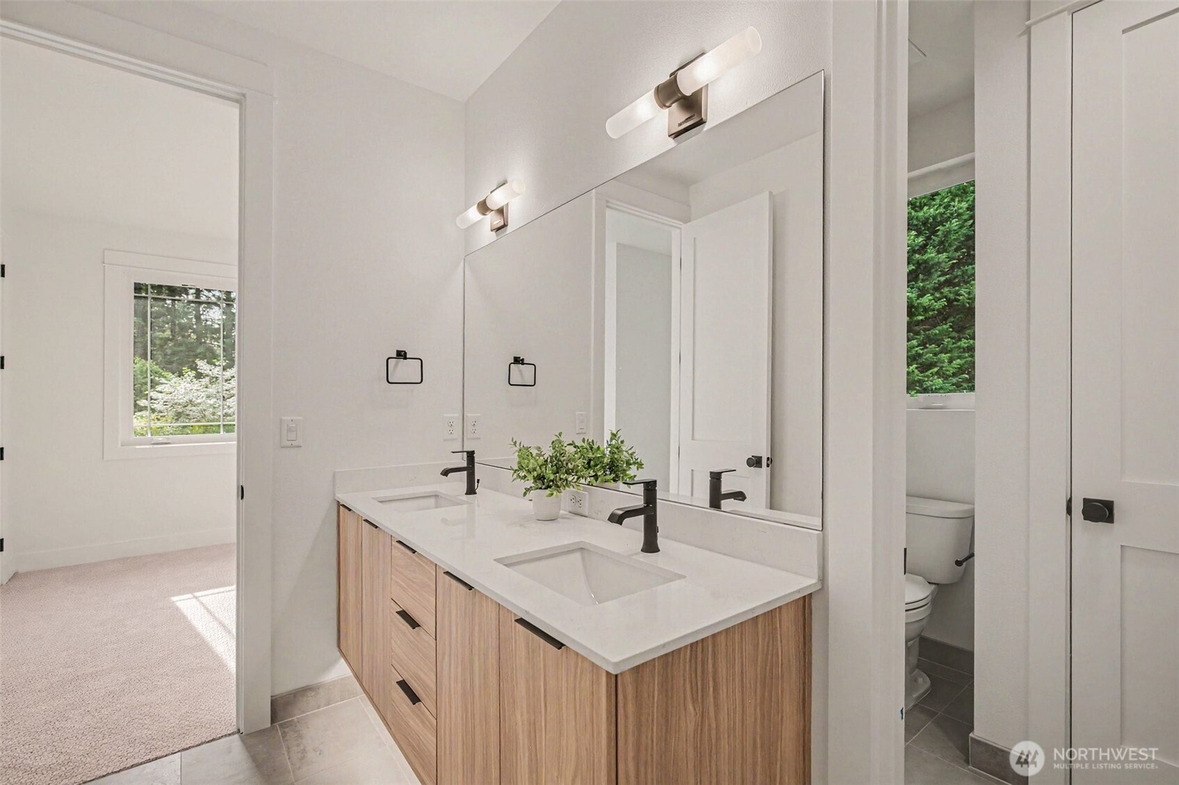 1906 223rd Avenue Property Photo 20