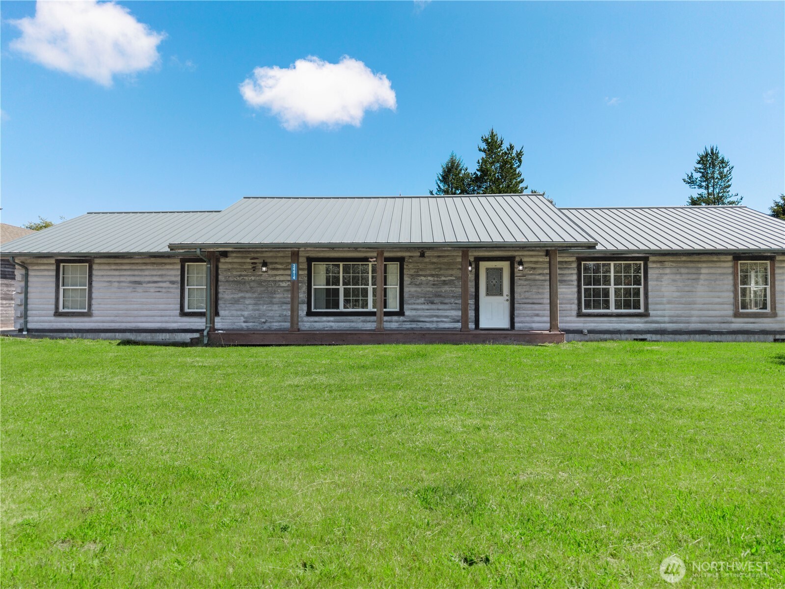 34414 W Lane Property Photo 2