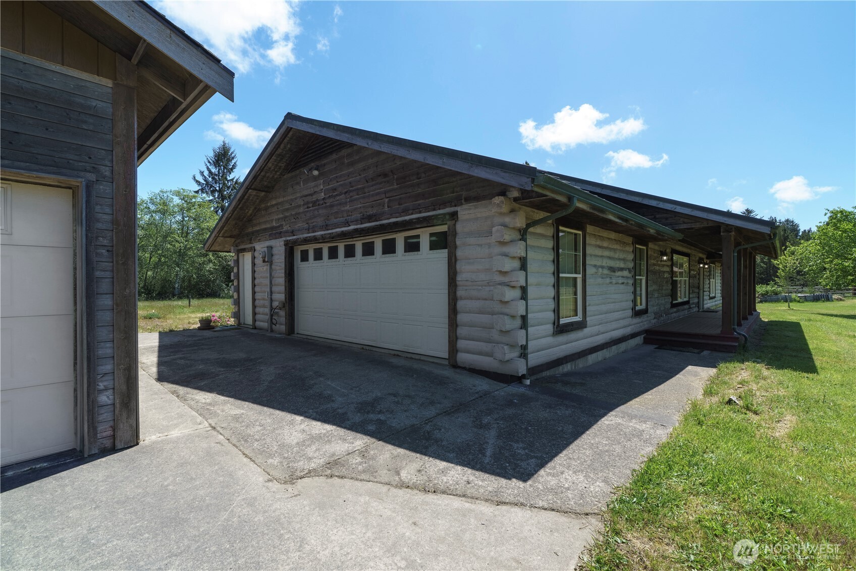 34414 W Lane Property Photo 4