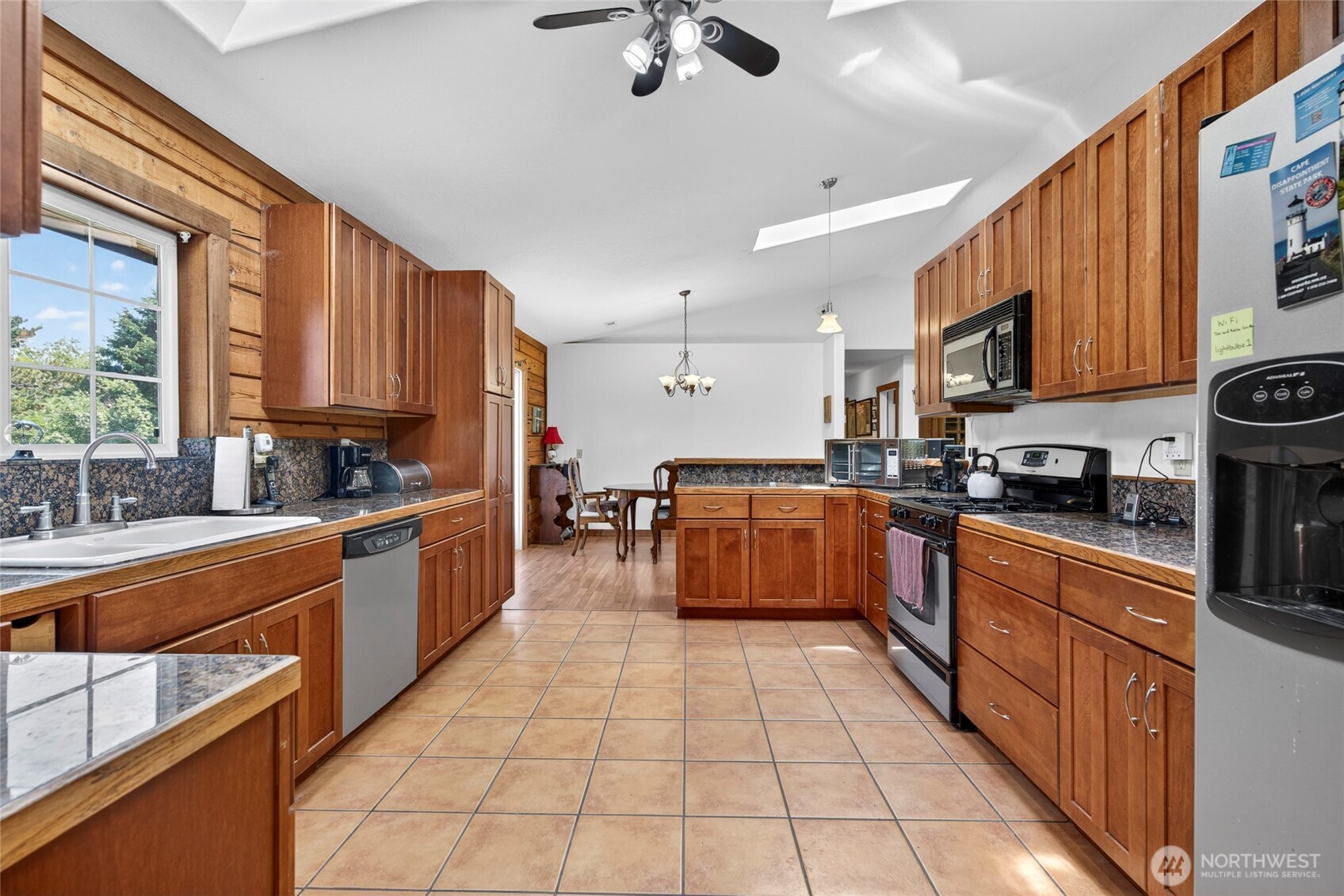 34414 W Lane Property Photo 15