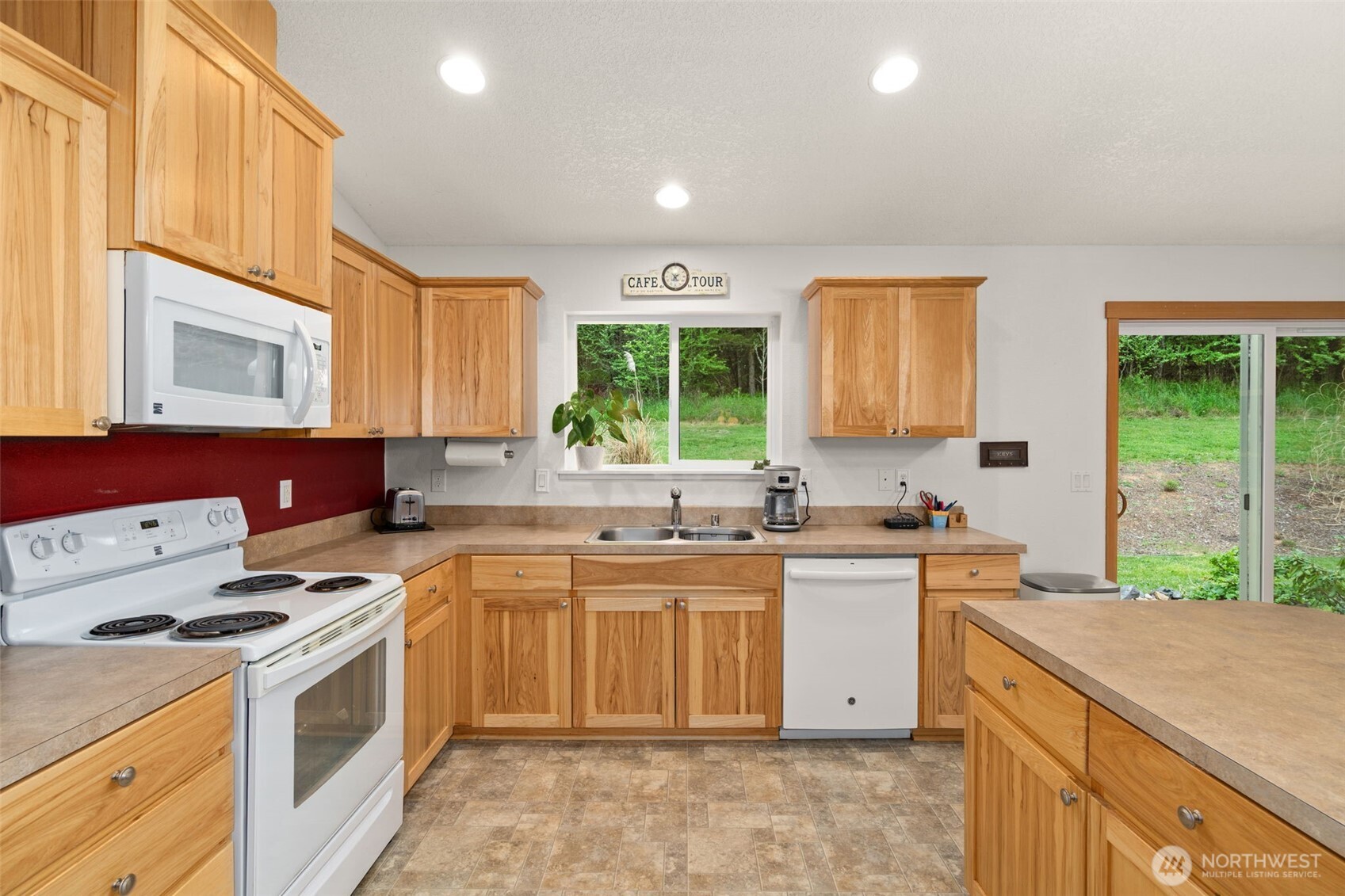 236 Chilvers Road Property Photo 3